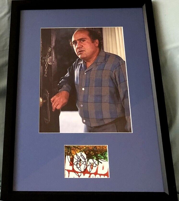 Danny DeVito signed auto framed with Throw Momma from the Train 8x10 movie photo