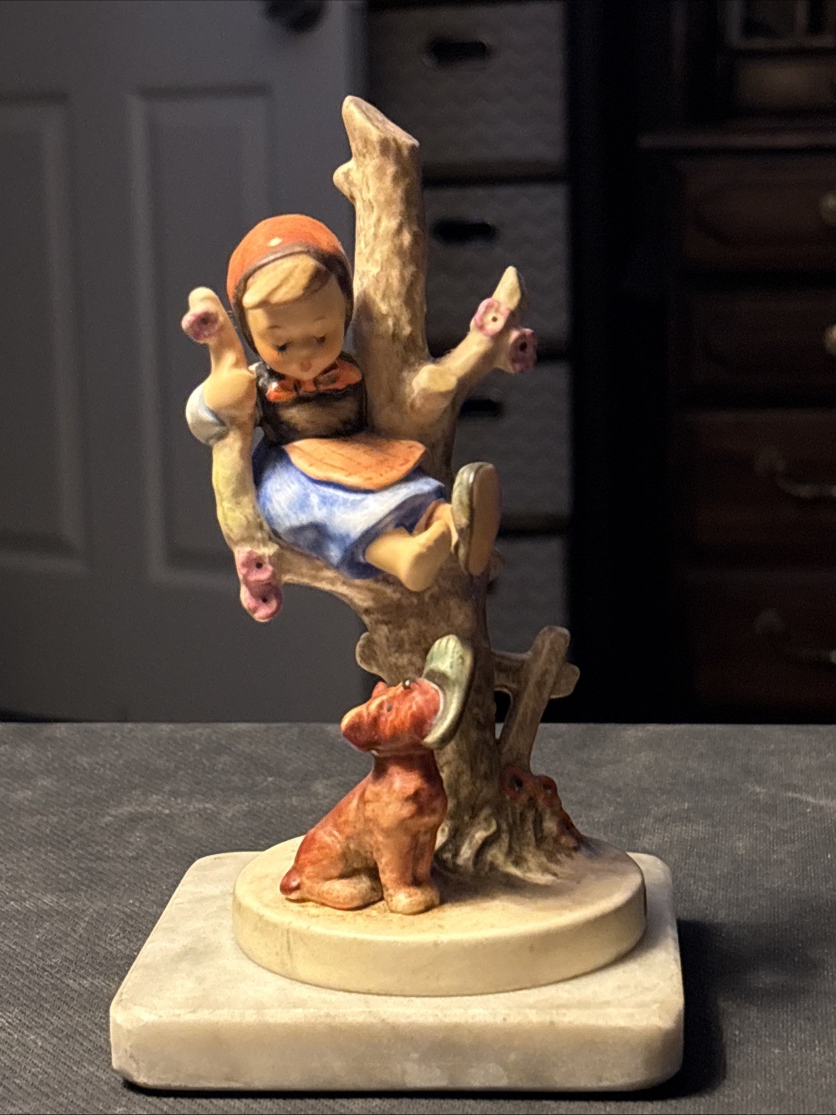 Hummel Goebel Figurine – Out of Danger #56/B - 6.5” - TMK3
