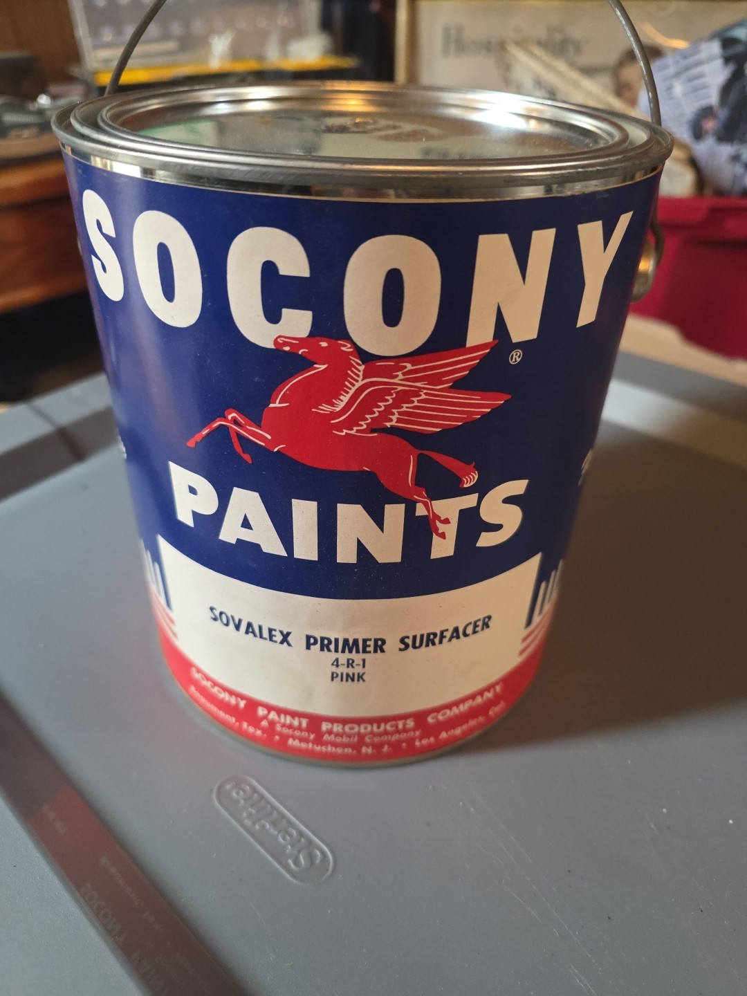 Vintage 1940s SOCONY Pegasus Primer Full(NOS) Paint Can Gallon Gas Oil #Q Vintage 1940s SOCONY Pegasus Primer Full(NOS) Paint Can Gallon Gas Oil #Q