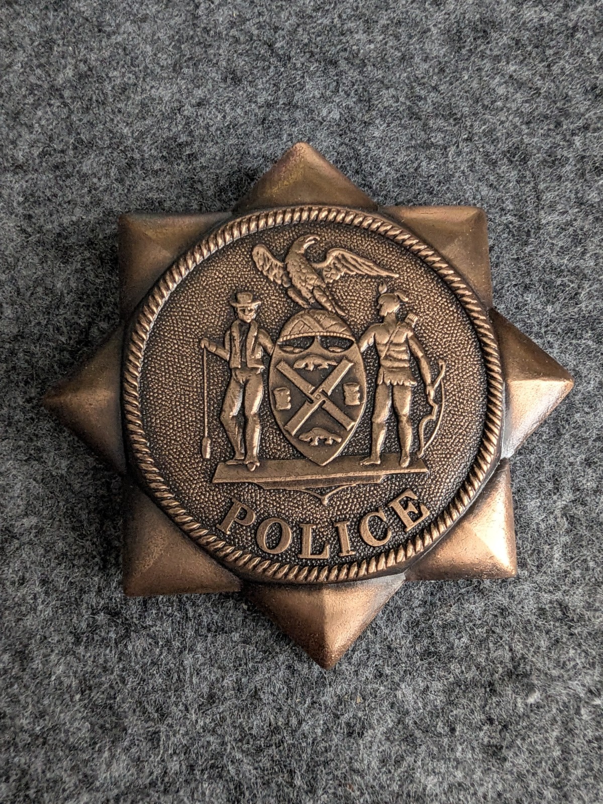 Replica 1845 NYPD 1st Issue Police Badge Obsolete Vintage Gode Reproduction