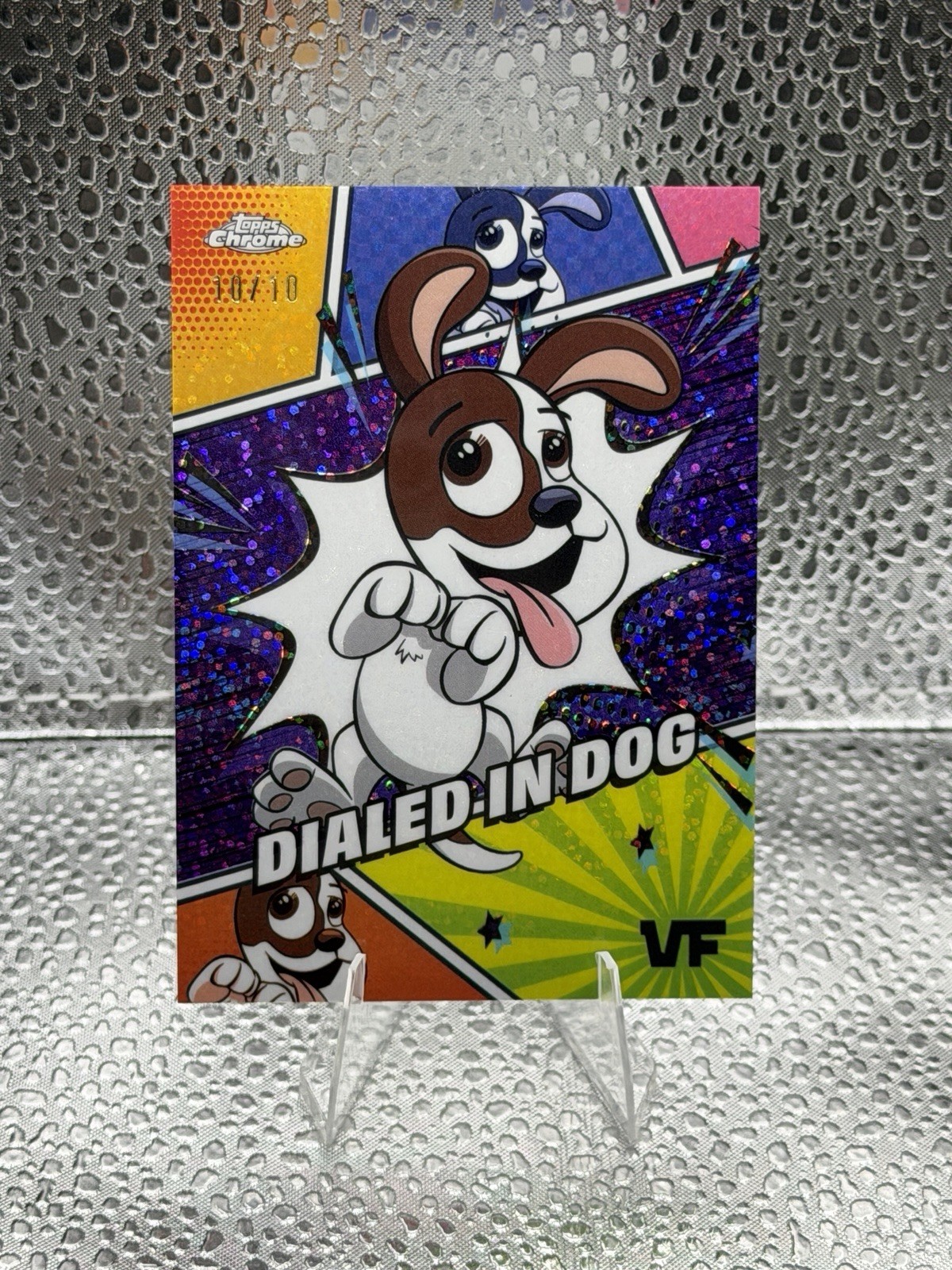 2025 Topps Chrome VeeFriends Dialed in Dog 2025 Manga Speckle Purple 10/10