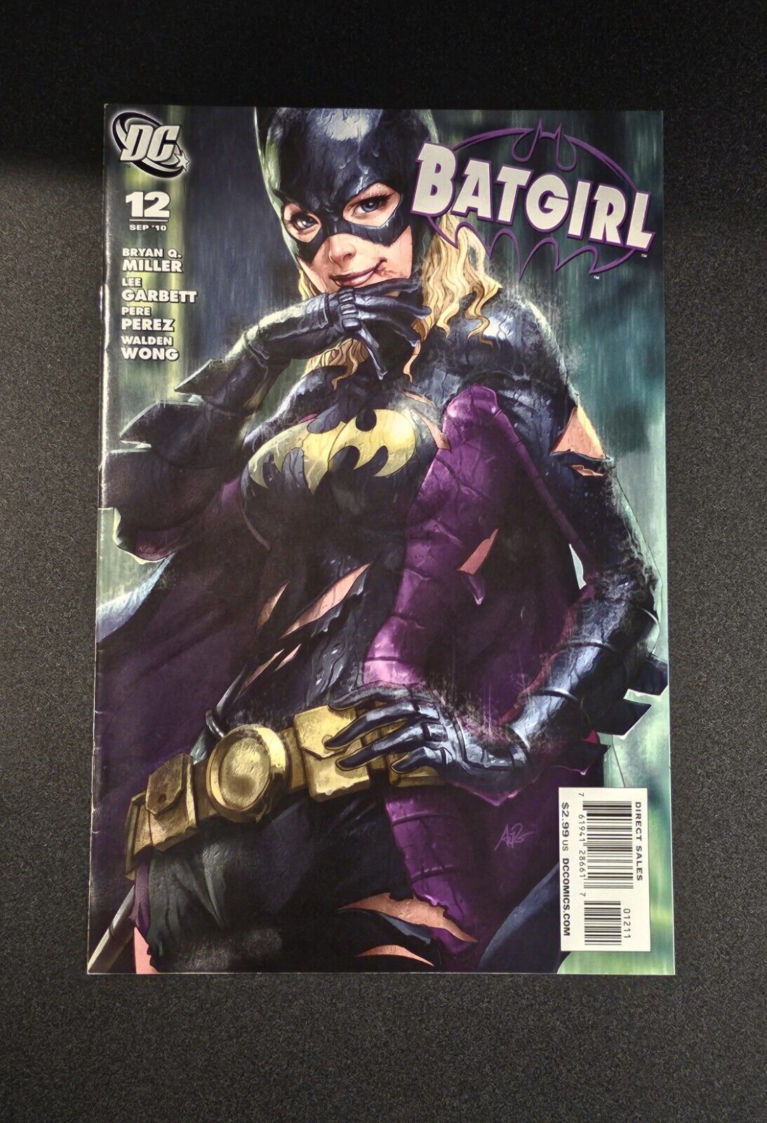 Batgirl #12 DC Comics September 2010 1st First Print Artgerm Limited Release 