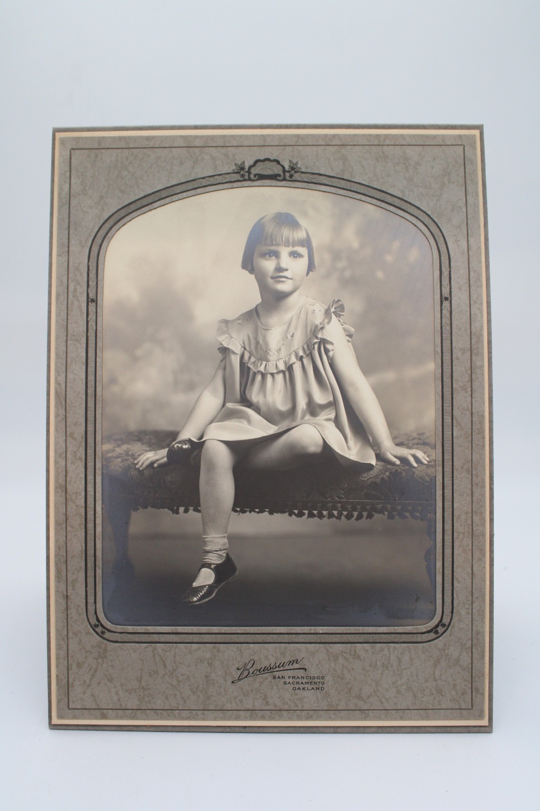Antique Tri-Fold Photo Boussum San Francisco Oakland Sacramento Girl Portrait Antique Tri-Fold Photo Boussum San Francisco Oakland Sacramento Girl Portrait