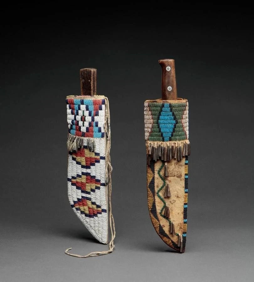 Native American Sioux Handmade Knife Sheath Indian Beaded Knife Cover 2 Pcs Native American Sioux Handmade Knife Sheath Indian Beaded Knife Cover 2 Pcs