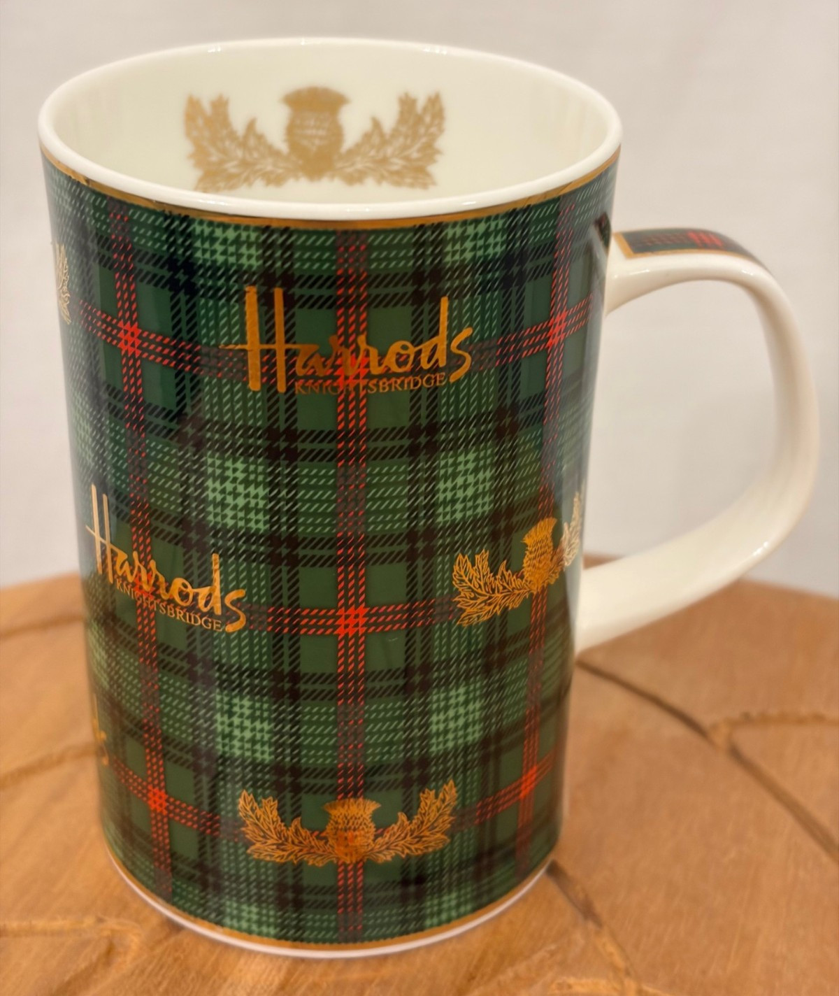 Rare VTG 1994 Harrods Knightsbridge Green/Red Plaid Tartan Fine Bone China Mug Rare VTG 1994 Harrods Knightsbridge Green/Red Plaid Tartan Fine Bone China Mug