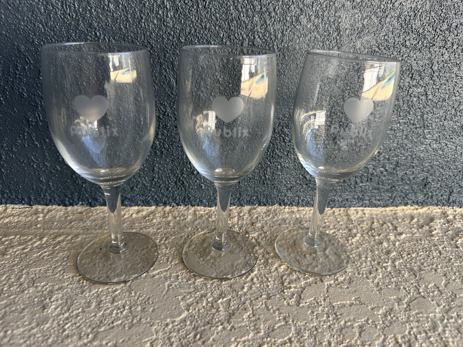 Publix Vintage Etched Heart (Love) Publix Wine Glasses Set of 3 Publix Vintage Etched Heart (Love) Publix Wine Glasses Set of 3