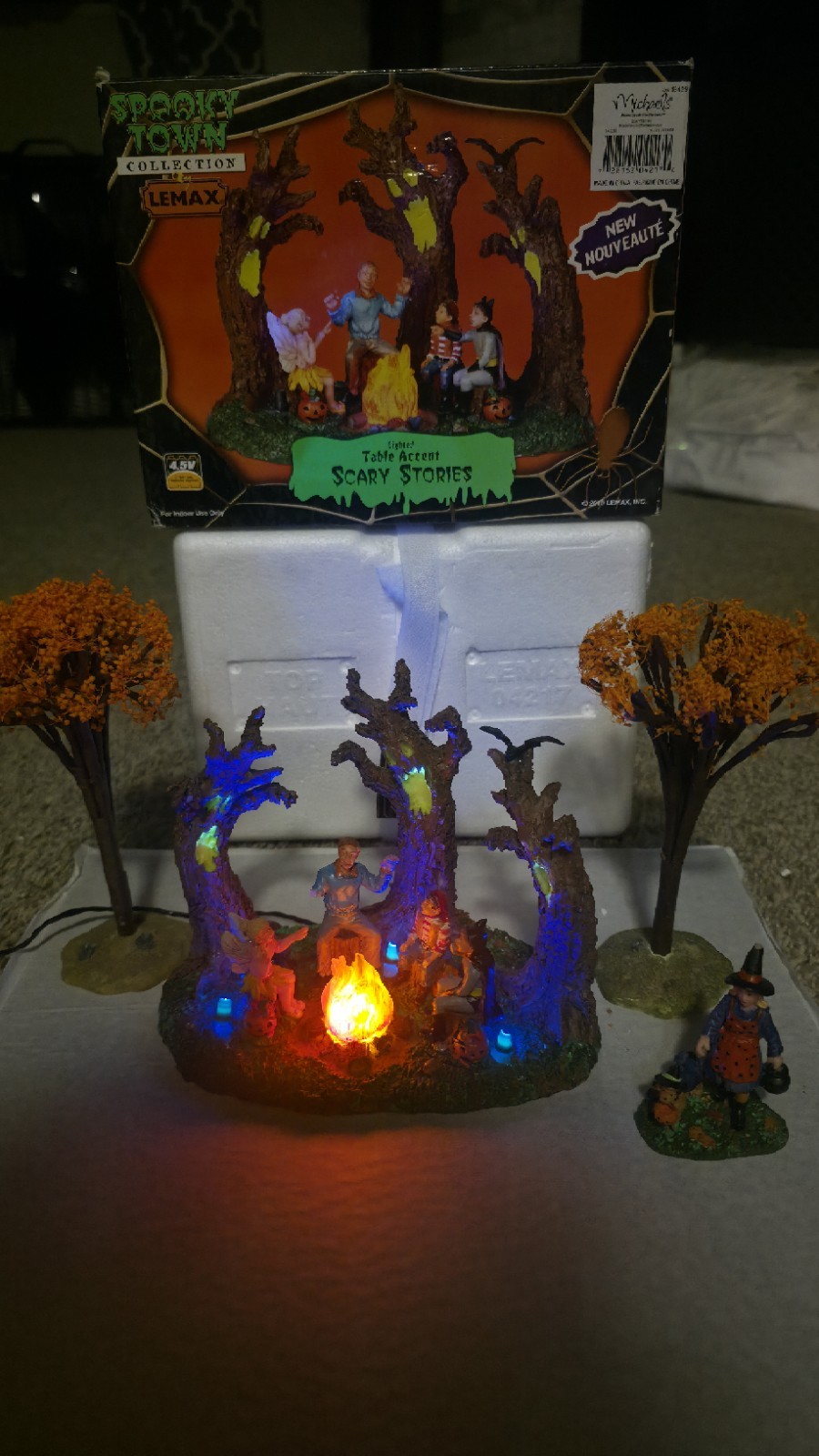 Lemax Spooky Town Scary Stories (Item #04723)2010 Retired For Repair Or Parts Lemax Spooky Town Scary Stories (Item #04723)2010 Retired For Repair Or Parts