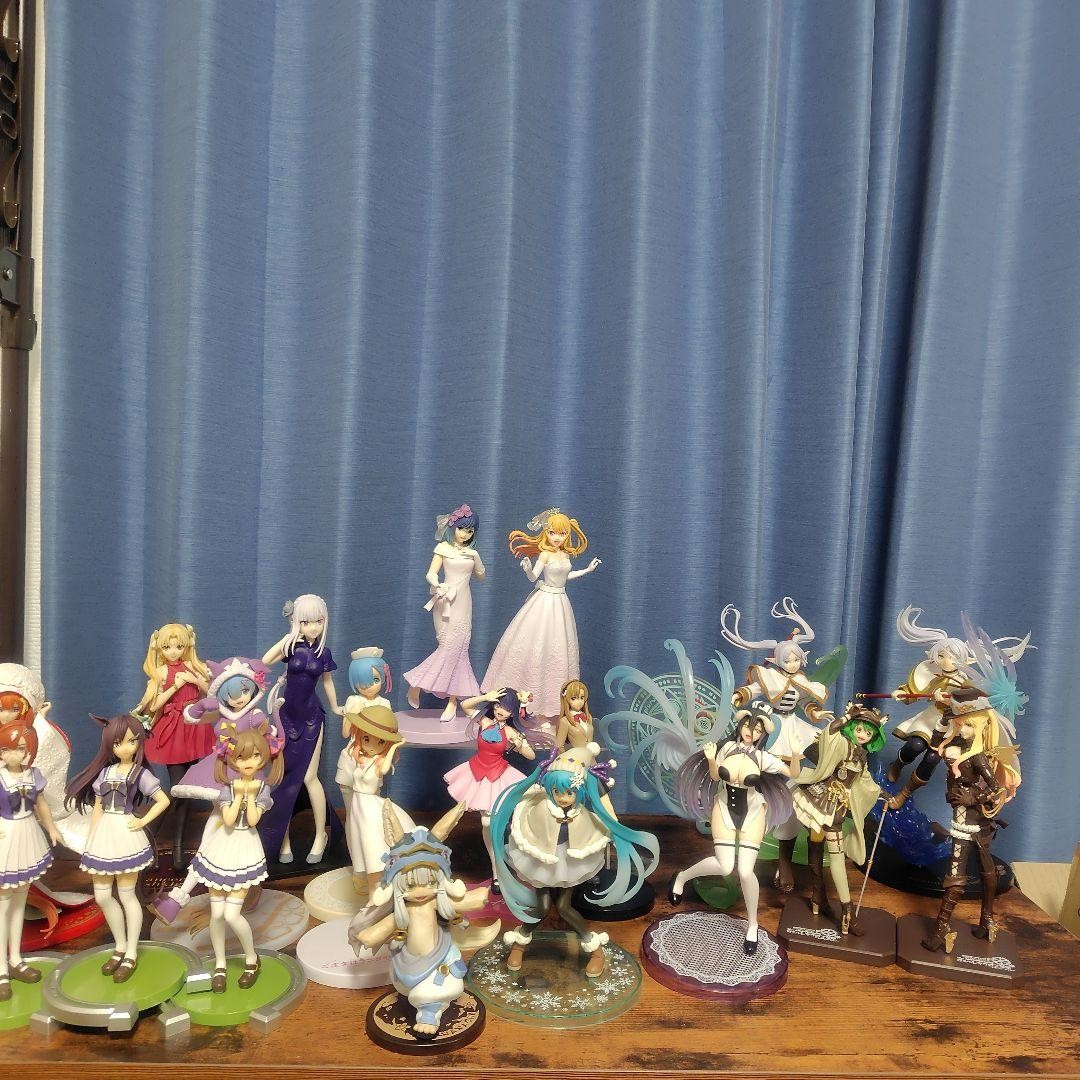 Collectible Anime Figure Lot 20 Overlord Re Zero Fate Umamusume Frieren Collectible Anime Figure Lot 20 Overlord Re Zero Fate Umamusume Frieren