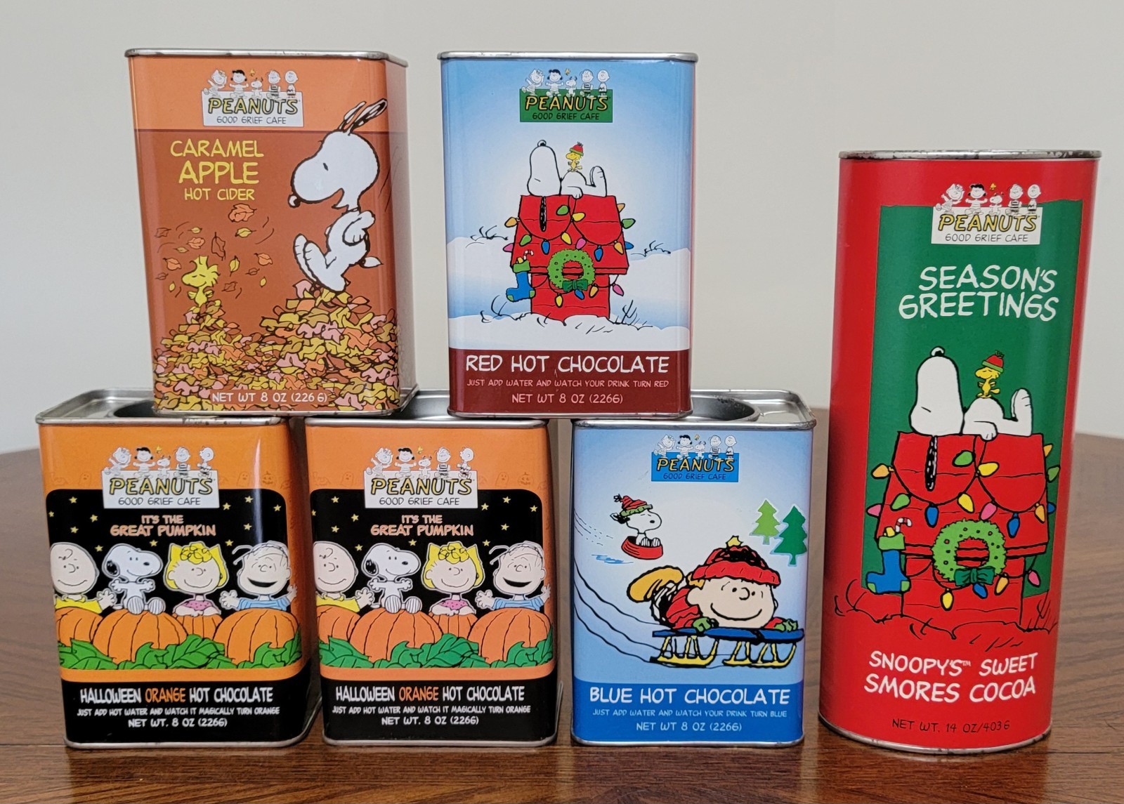 Vintage 2000s Peanuts Holiday Cocoa Tin Collection Bundle of 6 Vintage 2000s Peanuts Holiday Cocoa Tin Collection Bundle of 6