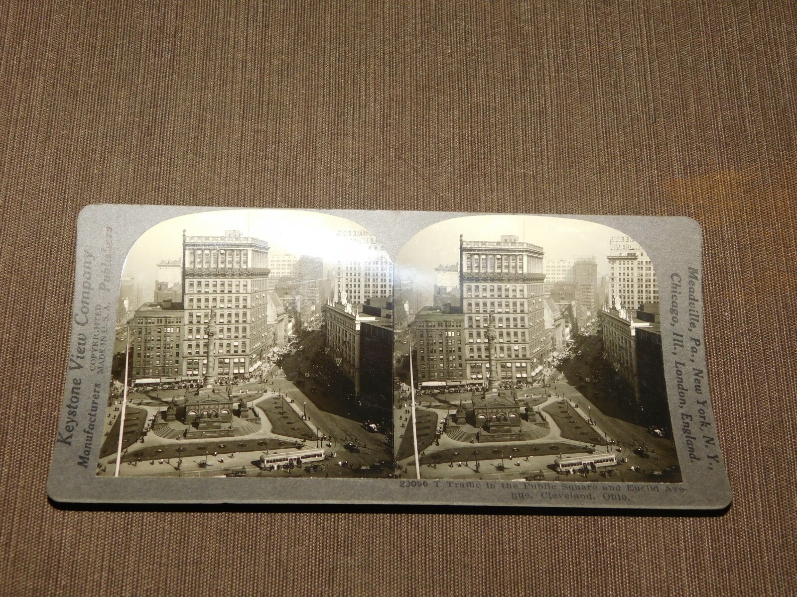 VINTAGE STEREOVIEW STEREOSCOPE CARD PUBLIC SQUARE CLEVELAND OHIO