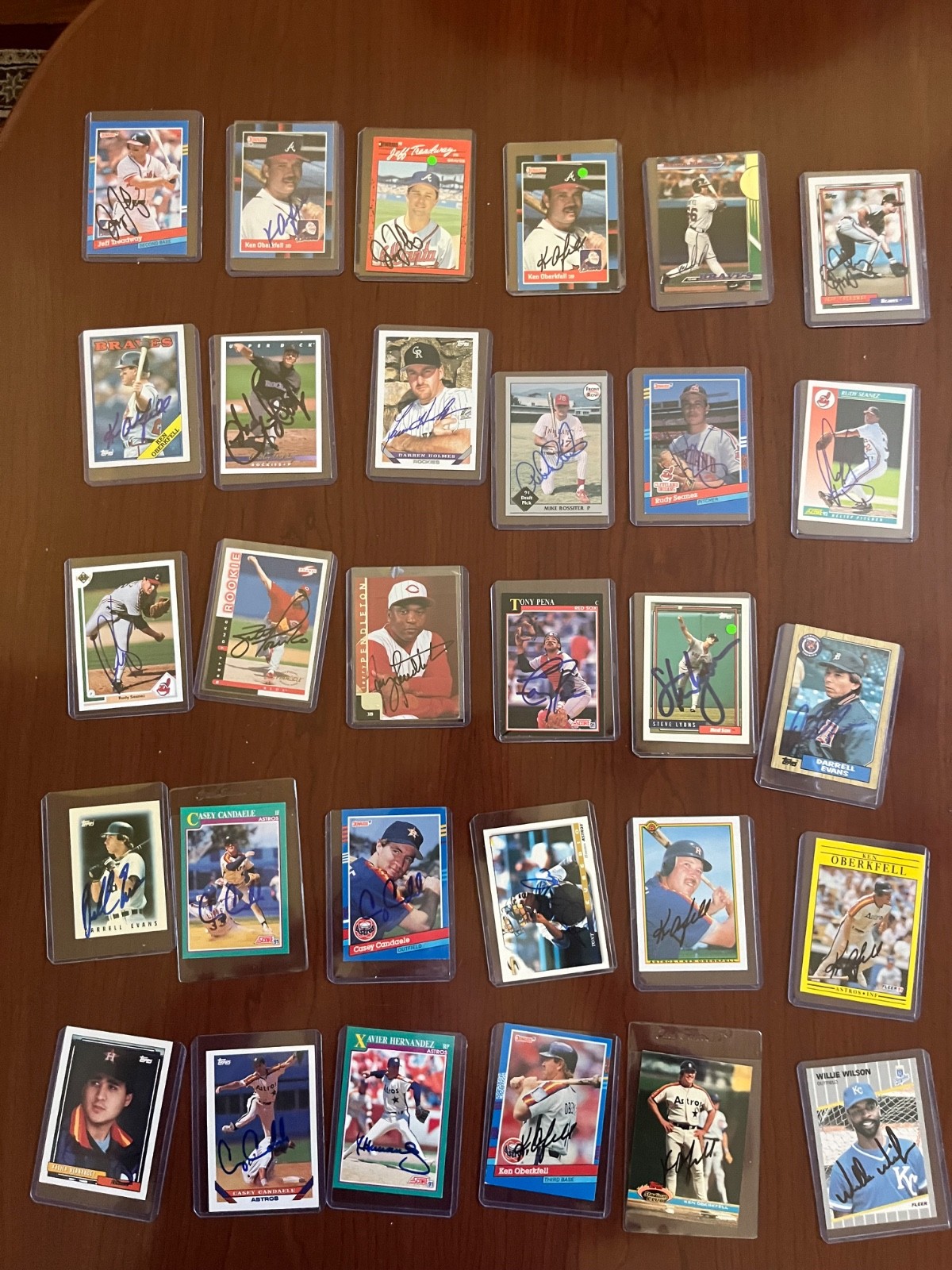 124 miscellaneous signed MLB trading cards 124 miscellaneous signed MLB trading cards
