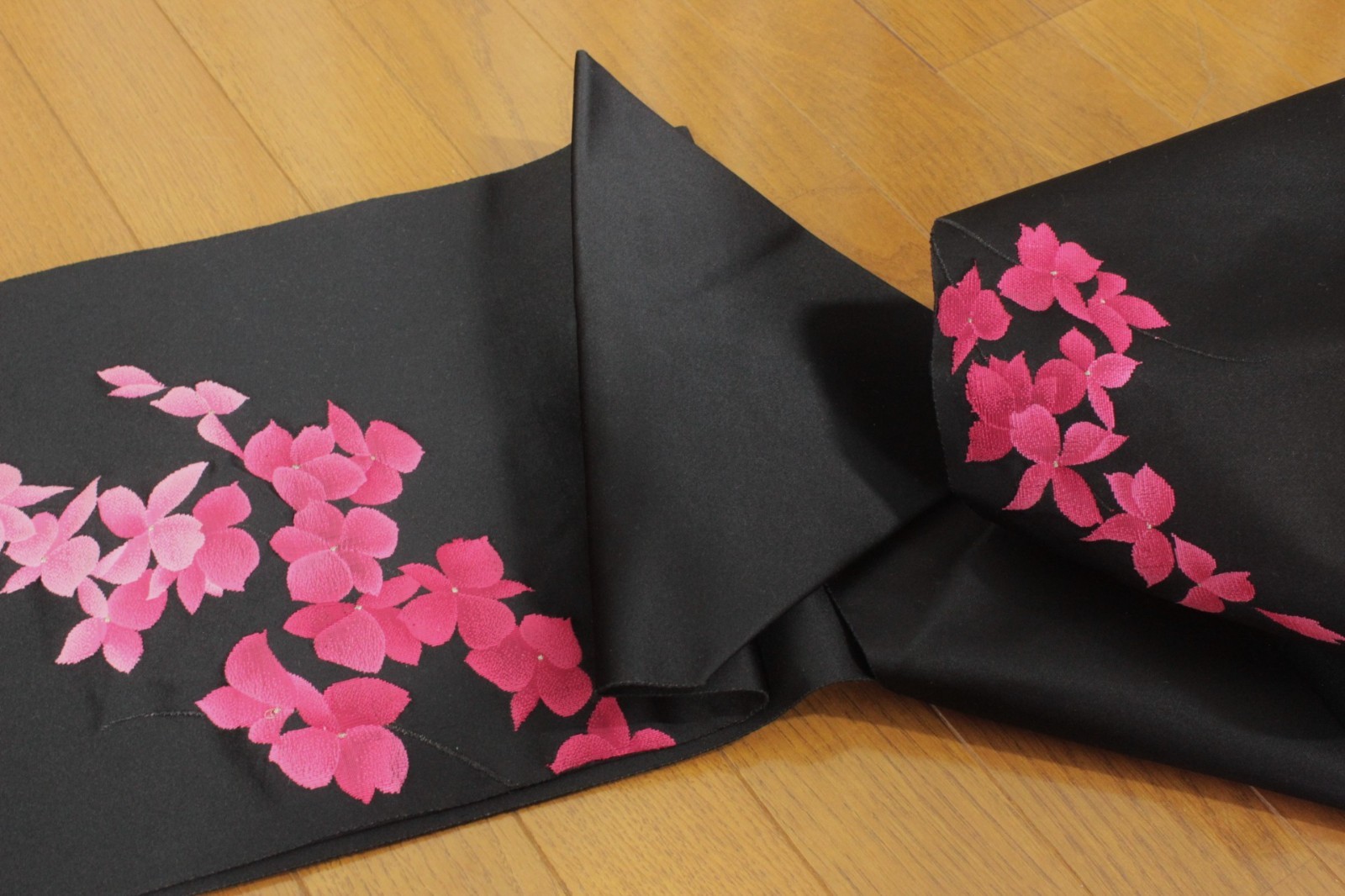 Vintage Japanese Nagoya Obi Black Pink Floral Embroidery Silver Lame 60Yrs