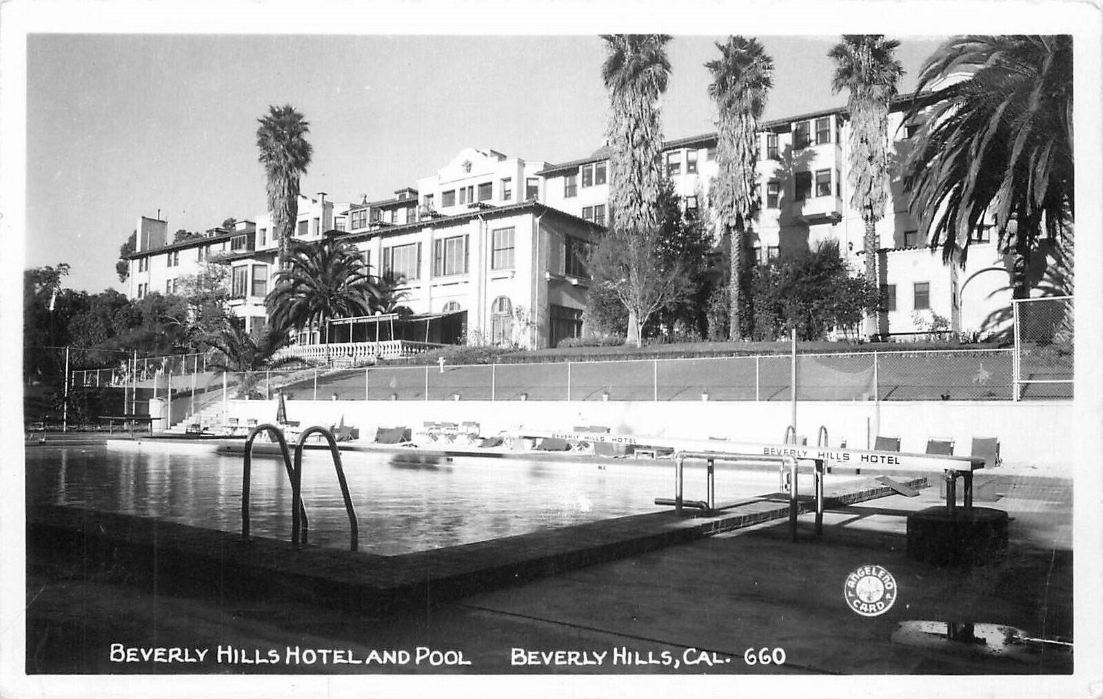 Postcard RPPC California Beverly Hills Hotel & Pool Angeleno occupation 23-10054
