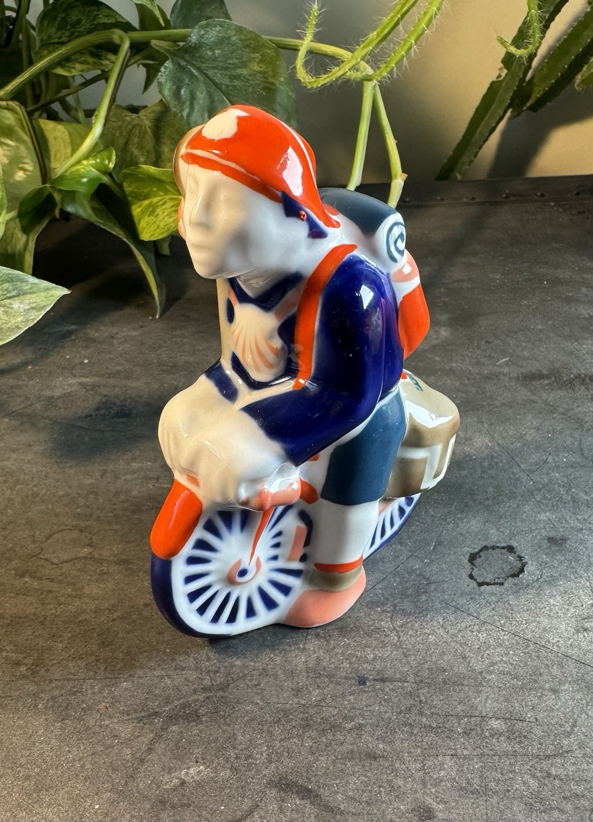 Vintage 90s Sargadelos Peregrino Nº1 Figurine Pilgrim On Bicycle Spain O Castro Vintage 90s Sargadelos Peregrino Nº1 Figurine Pilgrim On Bicycle Spain O Castro