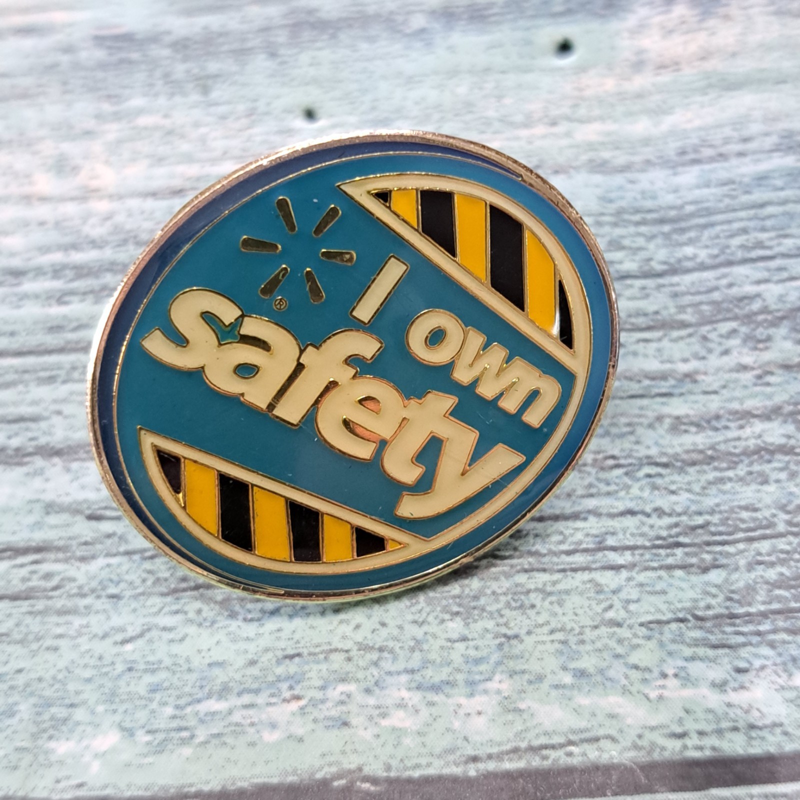 Walmart Associate Employee Pin - I Own Safety Walmart Associate Employee Pin - I Own Safety