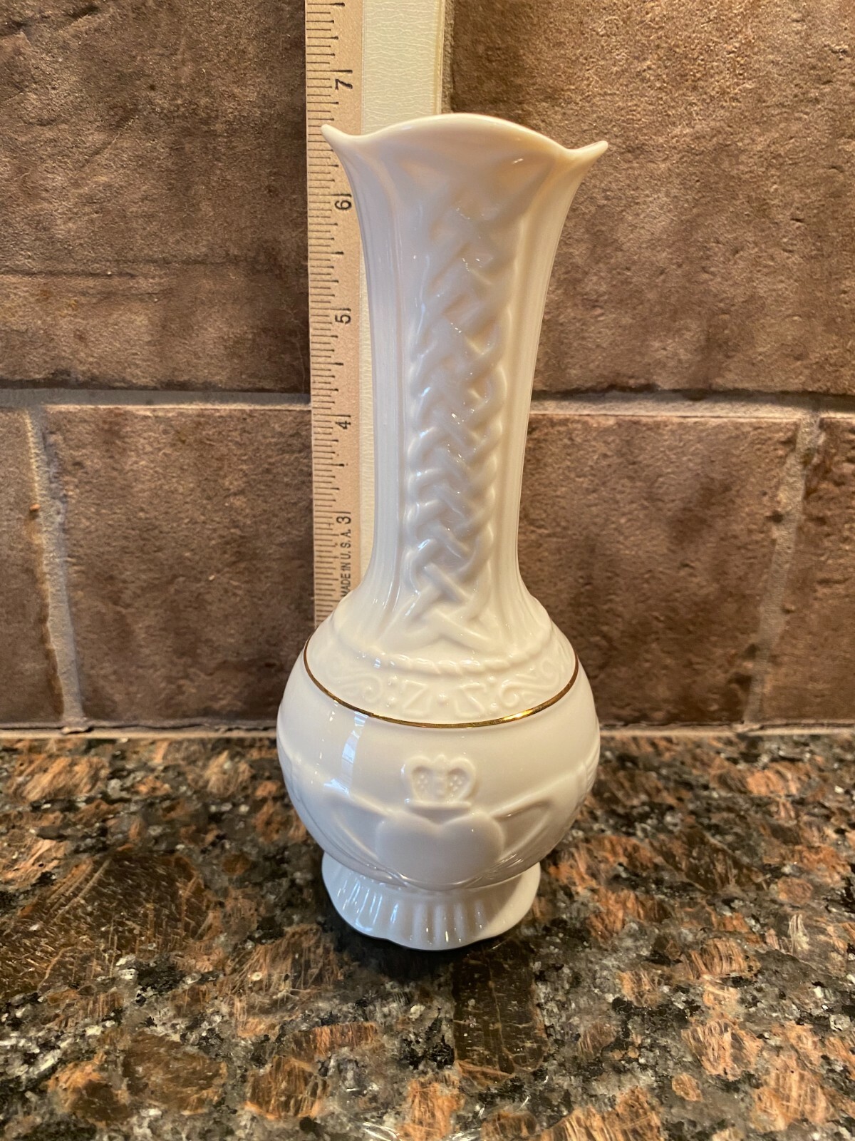 BELLEEK IRELAND Vase ~ Celebrating 150 Years ~ 6.5\ BELLEEK IRELAND Vase ~ Celebrating 150 Years ~ 6.5\
