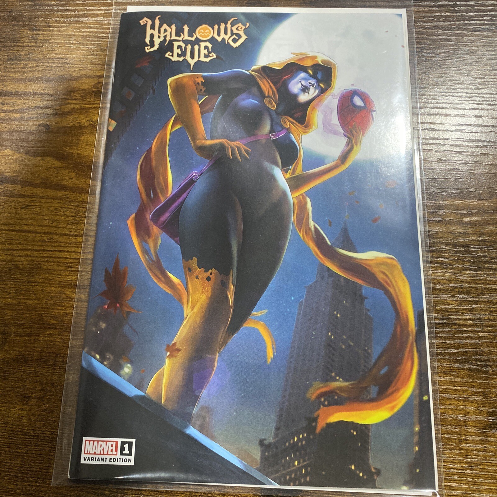 HALLOW’S EVE #1 * NM+ * TIAGO DA SILVA TRADE VARIANT 1ST SOLO SERIES LE 300 🔥🔥