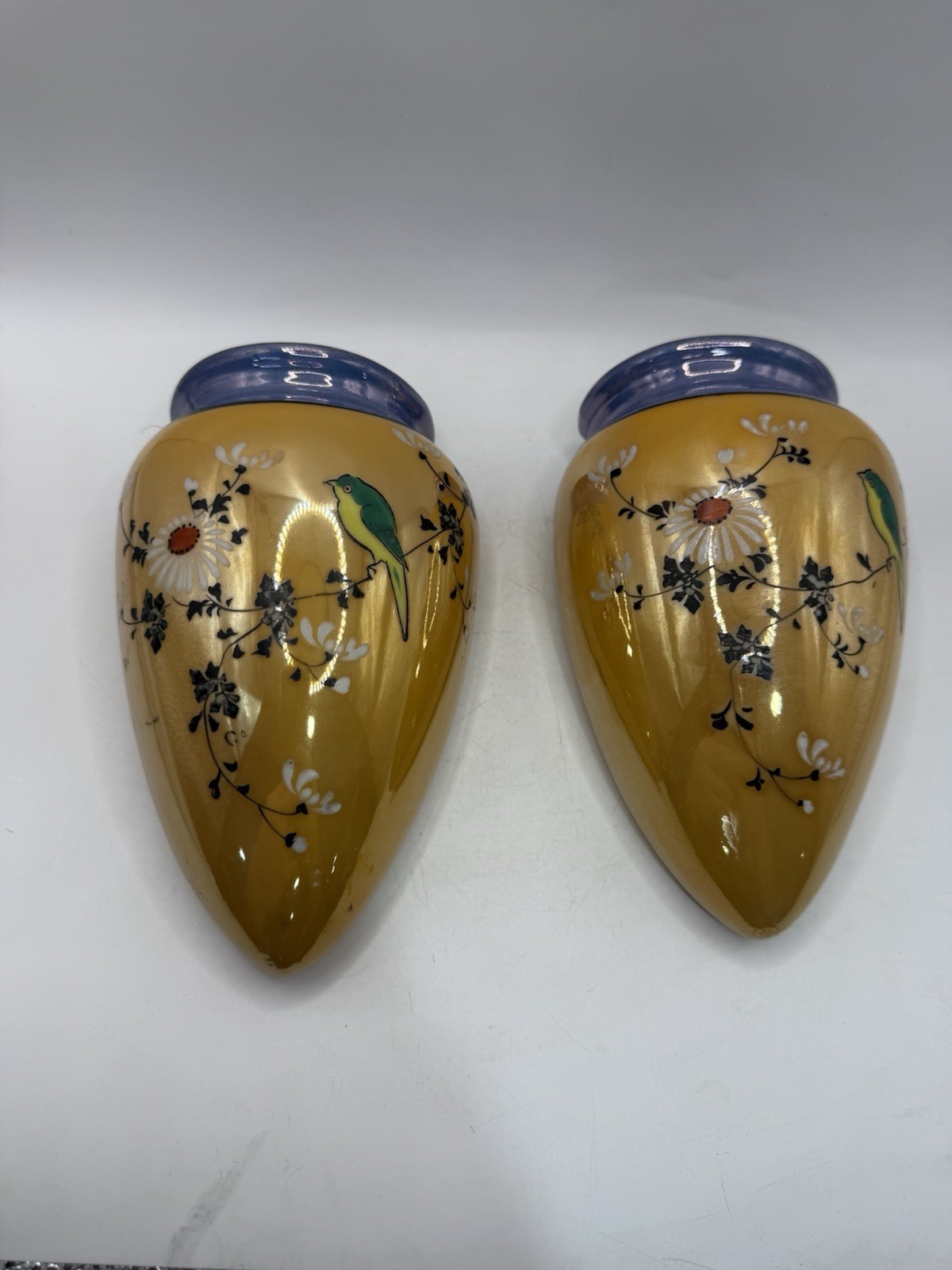 Vintage Made in Japan Porcelain Bird Floral Wall Pockets Pair 6” Lusterware * Vintage Made in Japan Porcelain Bird Floral Wall Pockets Pair 6” Lusterware *