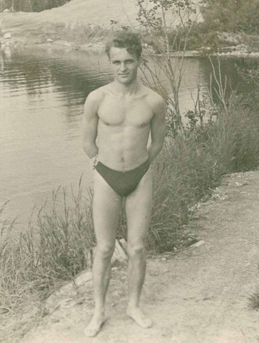 Shirtless Handsome young man speedo trunks bulge beach gay vintage photo Shirtless Handsome young man speedo trunks bulge beach gay vintage photo