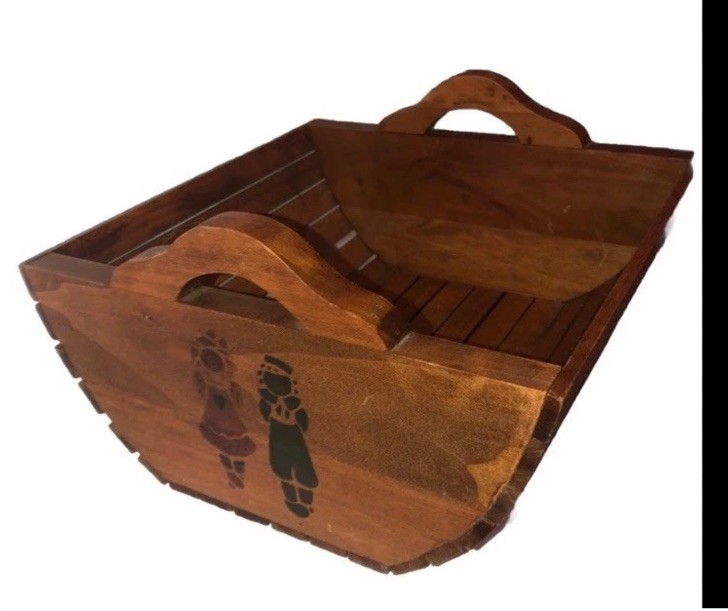 Vintage Rustic Slated Wood Wooden Carrier Raggedy Ann And Andy  Vintage Rustic Slated Wood Wooden Carrier Raggedy Ann And Andy 