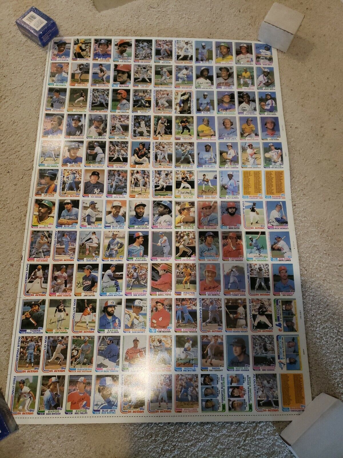 1982 Topps Baseball Cards Uncut Sheet (132 cards) Bell RC, Yaz, Molitor, etc.