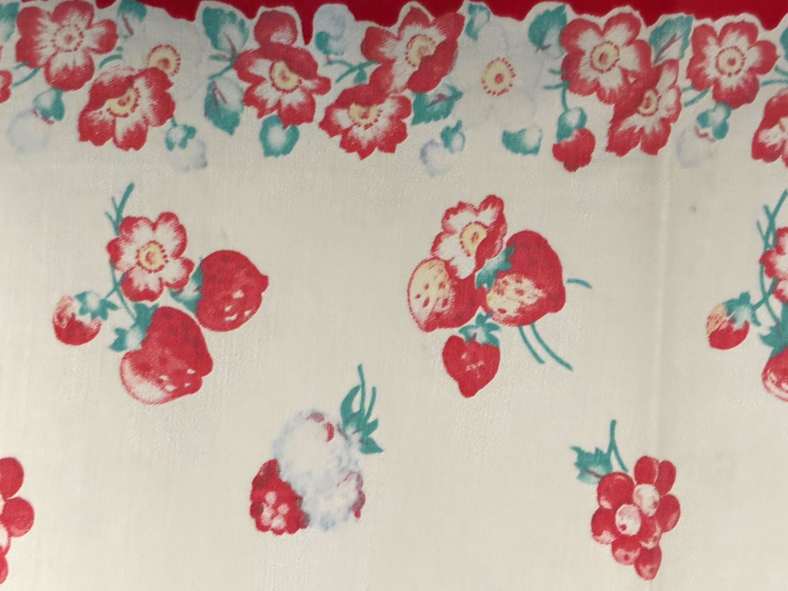 VTG Heavy Cotton Table Runner W/Retro Strawberry&Floral Print, Red Edge 48 VTG Heavy Cotton Table Runner W/Retro Strawberry&Floral Print, Red Edge 48