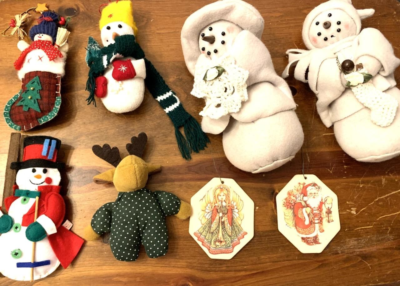 Lot of 8 Soft Plush SNOWMEN 2 Beanbag Santa Deer Angel Ornament Decor Lot of 8 Soft Plush SNOWMEN 2 Beanbag Santa Deer Angel Ornament Decor