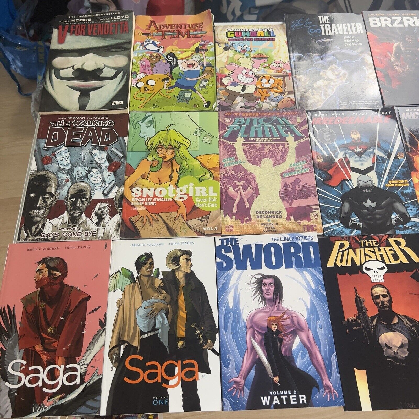 Huge Mixed Graphic Novel Comic Lot Of 27 - Marvel, DC, Image Kaboom Idw Vertigo