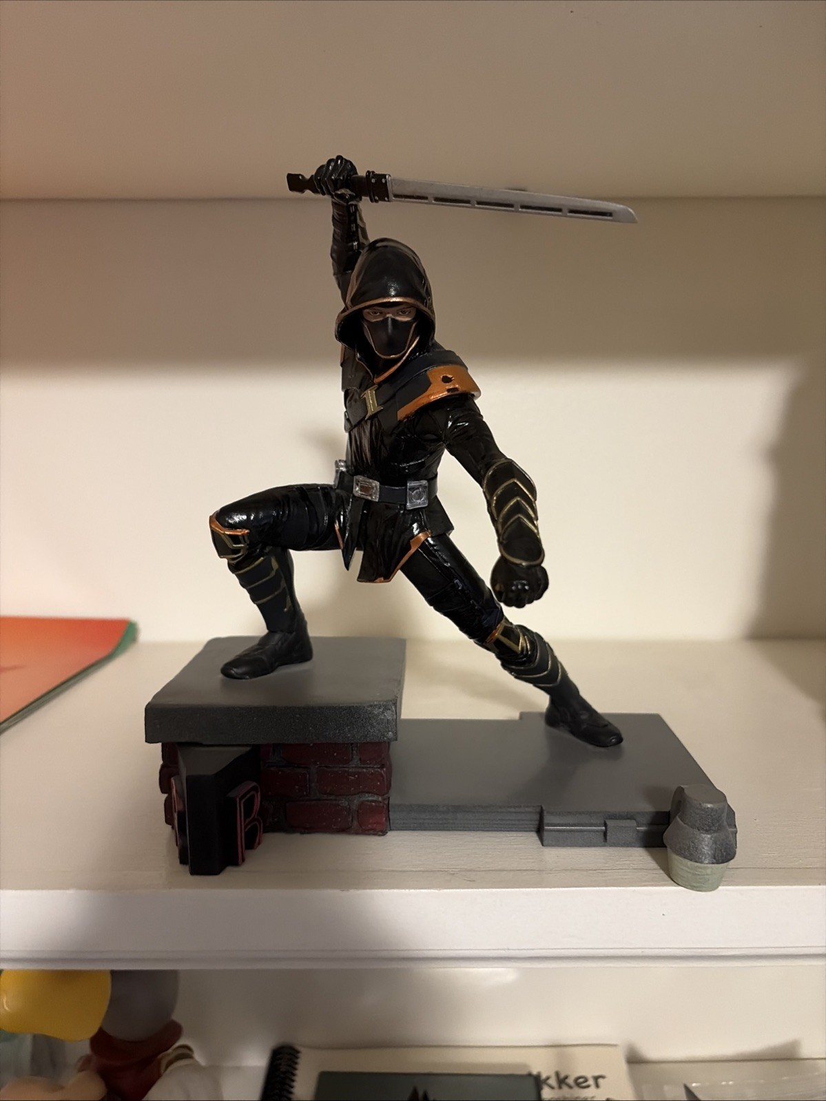 Marvel Ronin Hawkeye Statue Avengers Endgame Diamond Select No Box Marvel Ronin Hawkeye Statue Avengers Endgame Diamond Select No Box