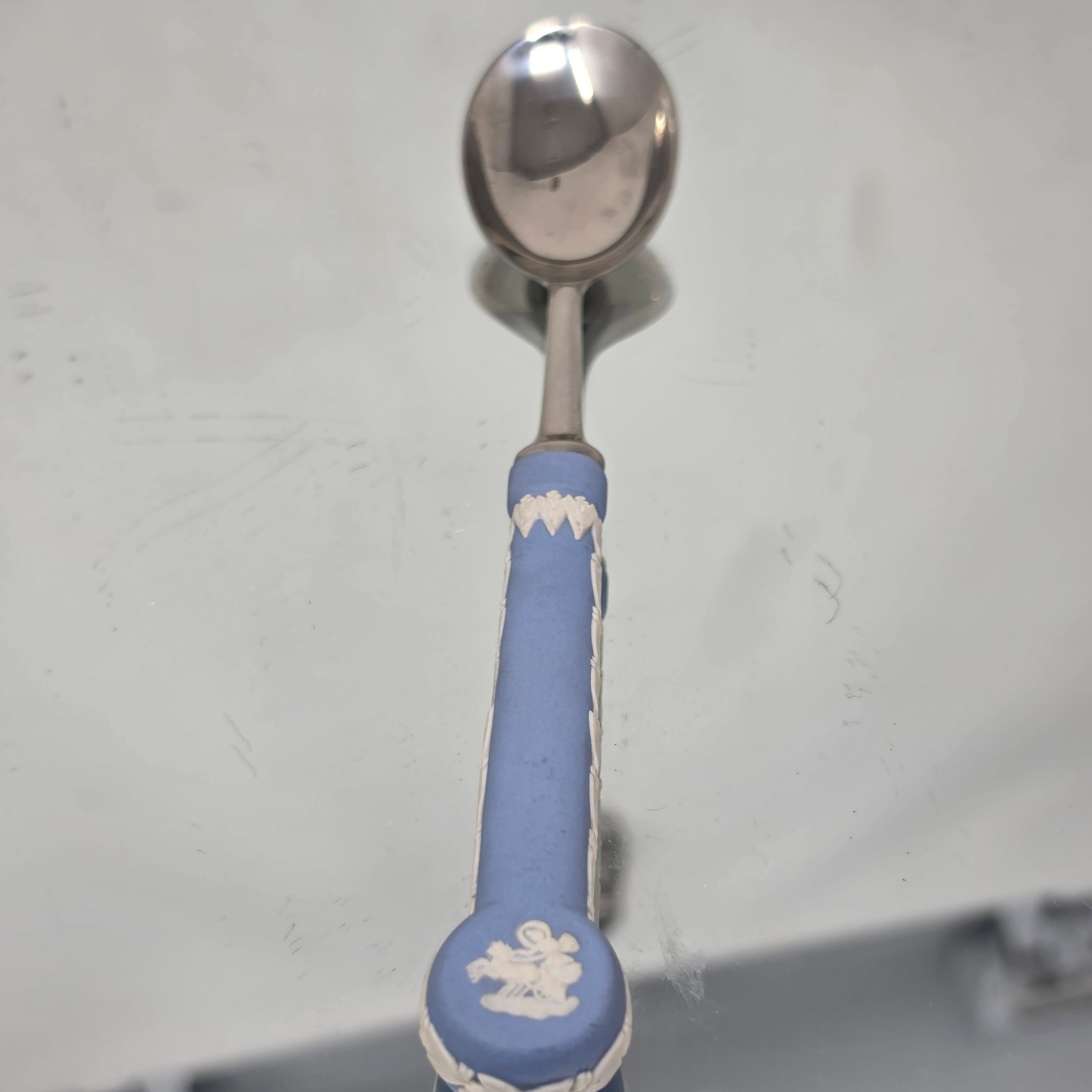 WEDGWOOD Pale Blue Jasperware Preserve Spoon Jam Light Classic Chariot England WEDGWOOD Pale Blue Jasperware Preserve Spoon Jam Light Classic Chariot England