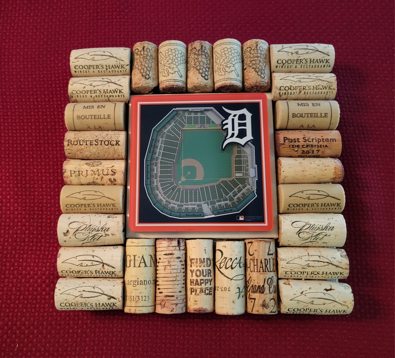π DETROIT TIGER COMERICA PARK ARTISAN WINE CORK & TILE TRIVET 8x8, 3-D CENTER π DETROIT TIGER COMERICA PARK ARTISAN WINE CORK & TILE TRIVET 8x8, 3-D CENTER
