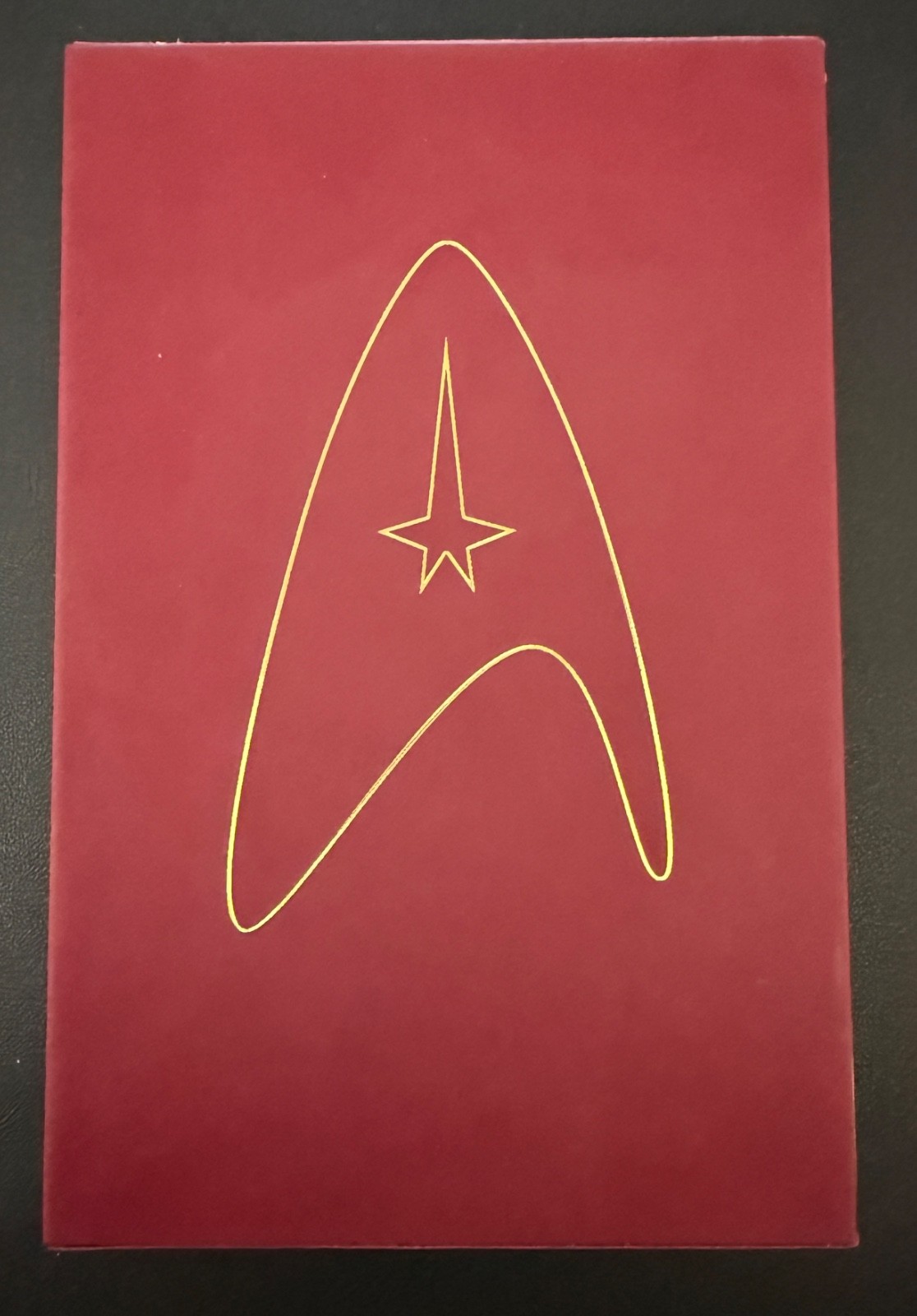 Star Trek Doctor Who Assimilation² IDW Limited RED LABEL Hardcover Signed #11/50 Star Trek Doctor Who Assimilation² IDW Limited RED LABEL Hardcover Signed #11/50