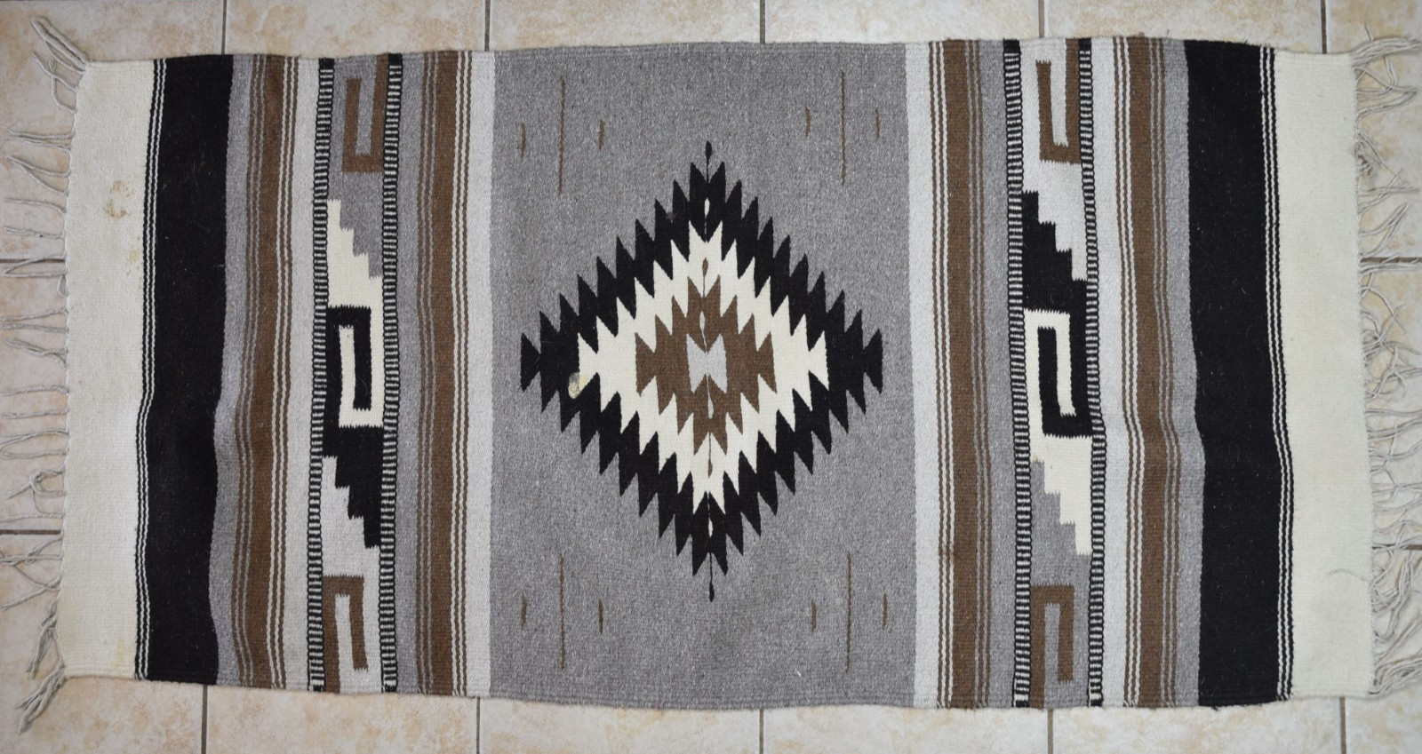 Vintage Mexican Southwest Style Aztec Zapotec Rug Diamond Geometric Decor