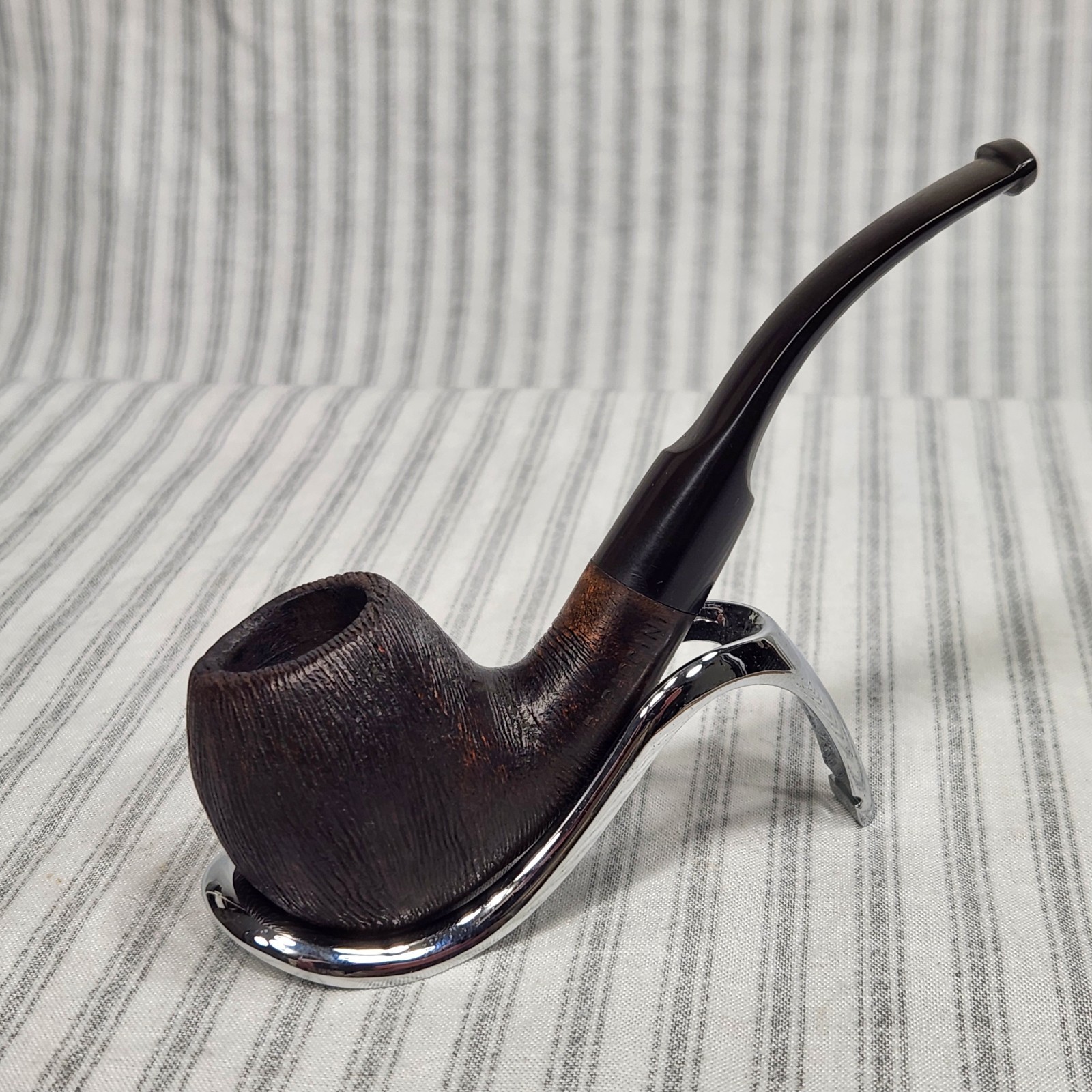 Vtg Estate Pipe (Bent Apple), Briarwood - Baraccini Dark Sandblast (2010s–2020s)
