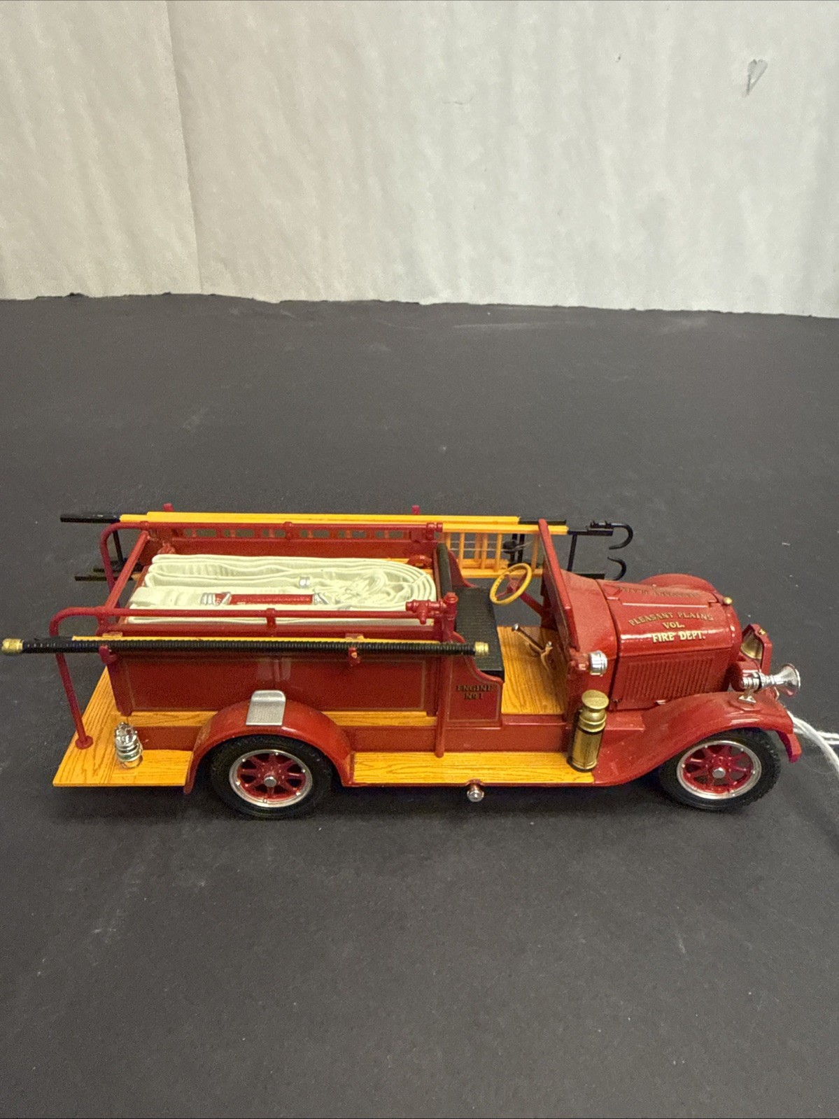 Pleasant Plains Vol. Fire Dept. Vintage Fire Engine Model -32308 NB Pleasant Plains Vol. Fire Dept. Vintage Fire Engine Model -32308 NB