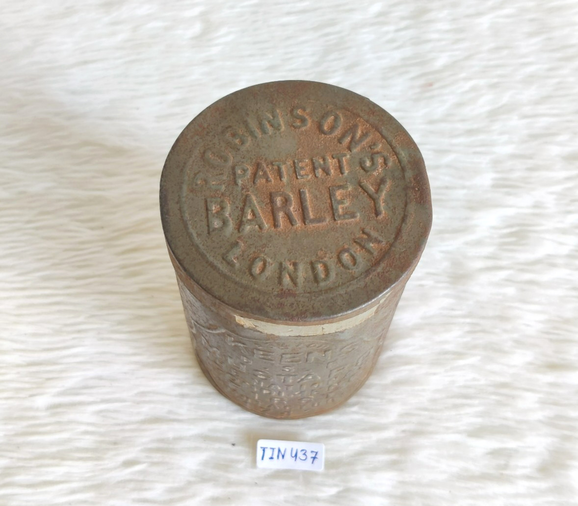 Vintage Robinson\'s Patent Barley London Tin Box Rustic Decorative Props TIN437 Vintage Robinson\'s Patent Barley London Tin Box Rustic Decorative Props TIN437