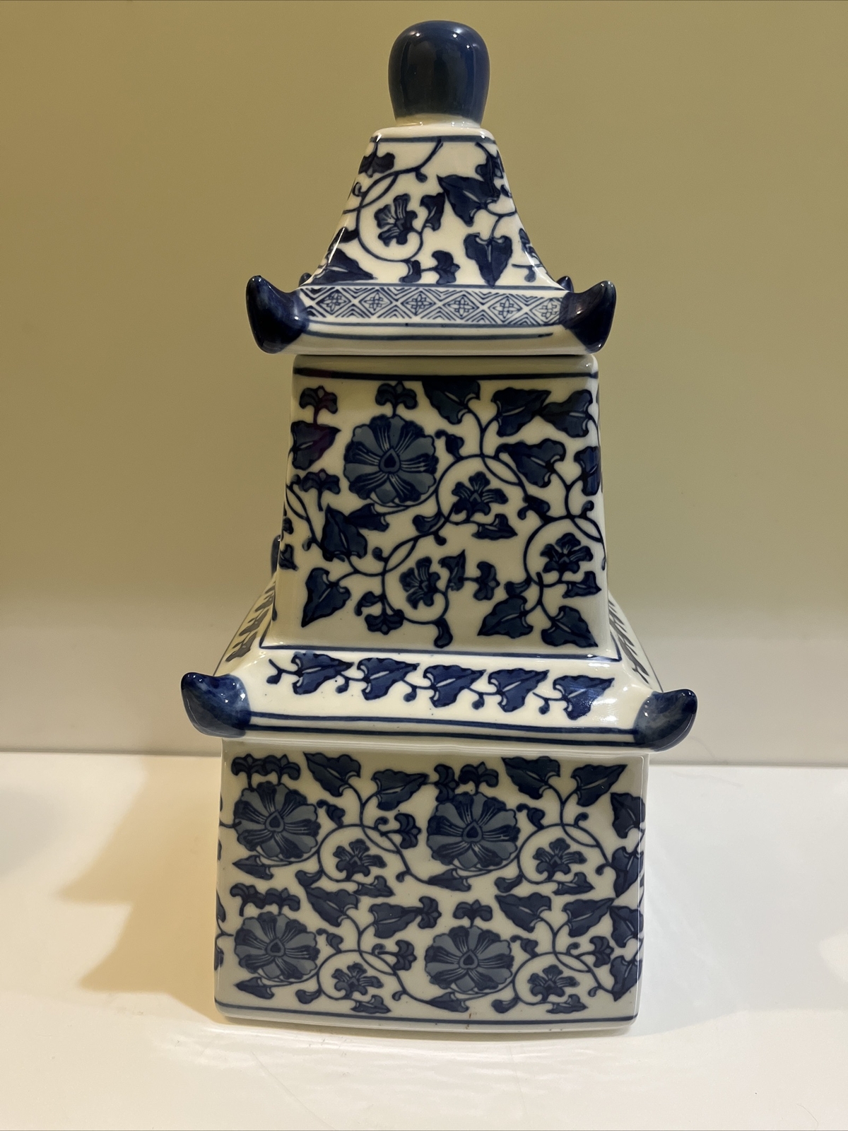 Absolutely Rare FIRM-VINTAGE CHINOISERIE PAGODA JAR 13 1/2” tall Absolutely Rare FIRM-VINTAGE CHINOISERIE PAGODA JAR 13 1/2” tall