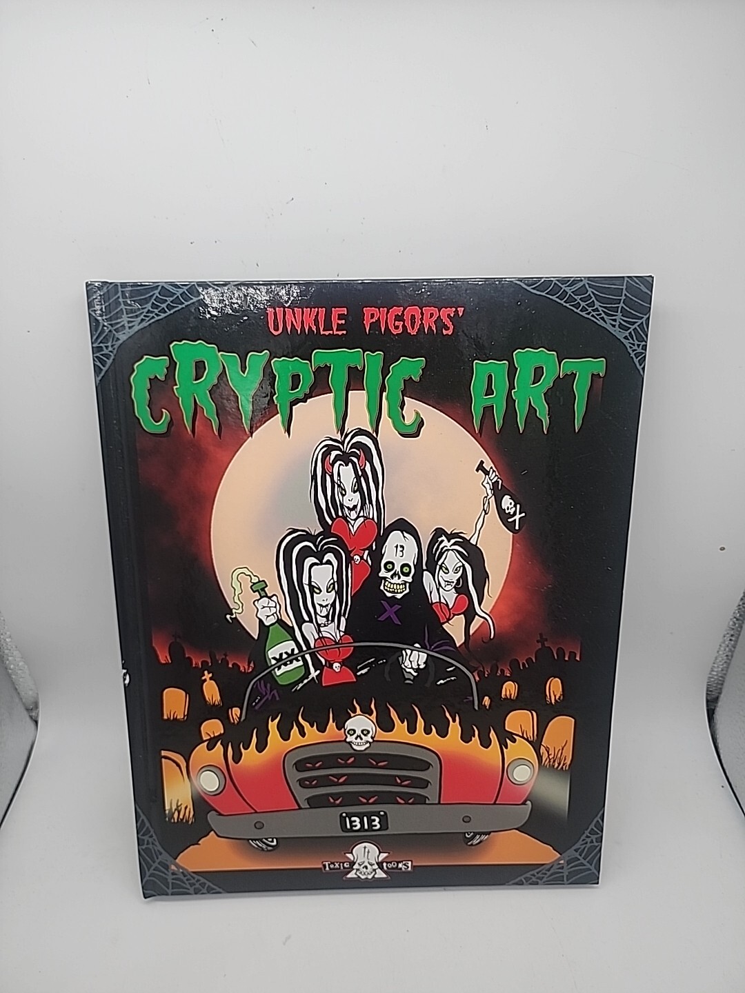 UNKLE PIGORS: CRYPTIC ART BY ERIC PIGOR 1ST TRADE EDITION - SIGNED UNKLE PIGORS: CRYPTIC ART BY ERIC PIGOR 1ST TRADE EDITION - SIGNED