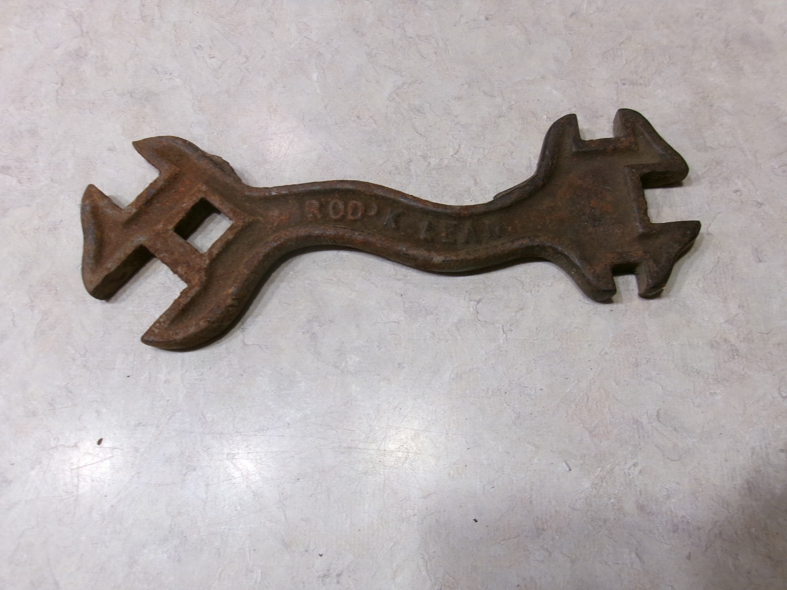 Old Vintage RODERICK LEAN *C111* Mansfield OH Farm Implement Plow Wrench Tool Old Vintage RODERICK LEAN *C111* Mansfield OH Farm Implement Plow Wrench Tool