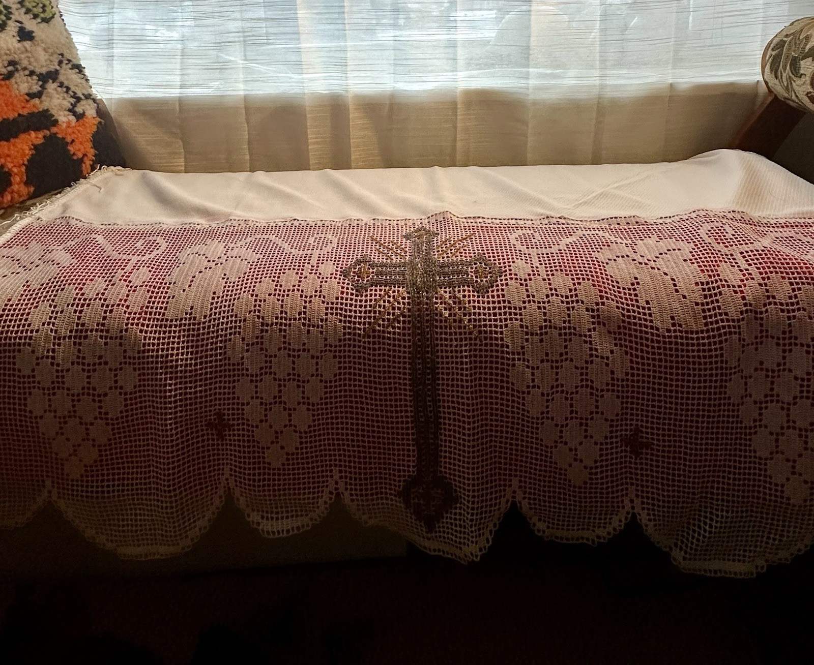 Vintage Red Linen Church Altar Cloth with Lace Cross Religious Textile 54/35” Vintage Red Linen Church Altar Cloth with Lace Cross Religious Textile 54/35”