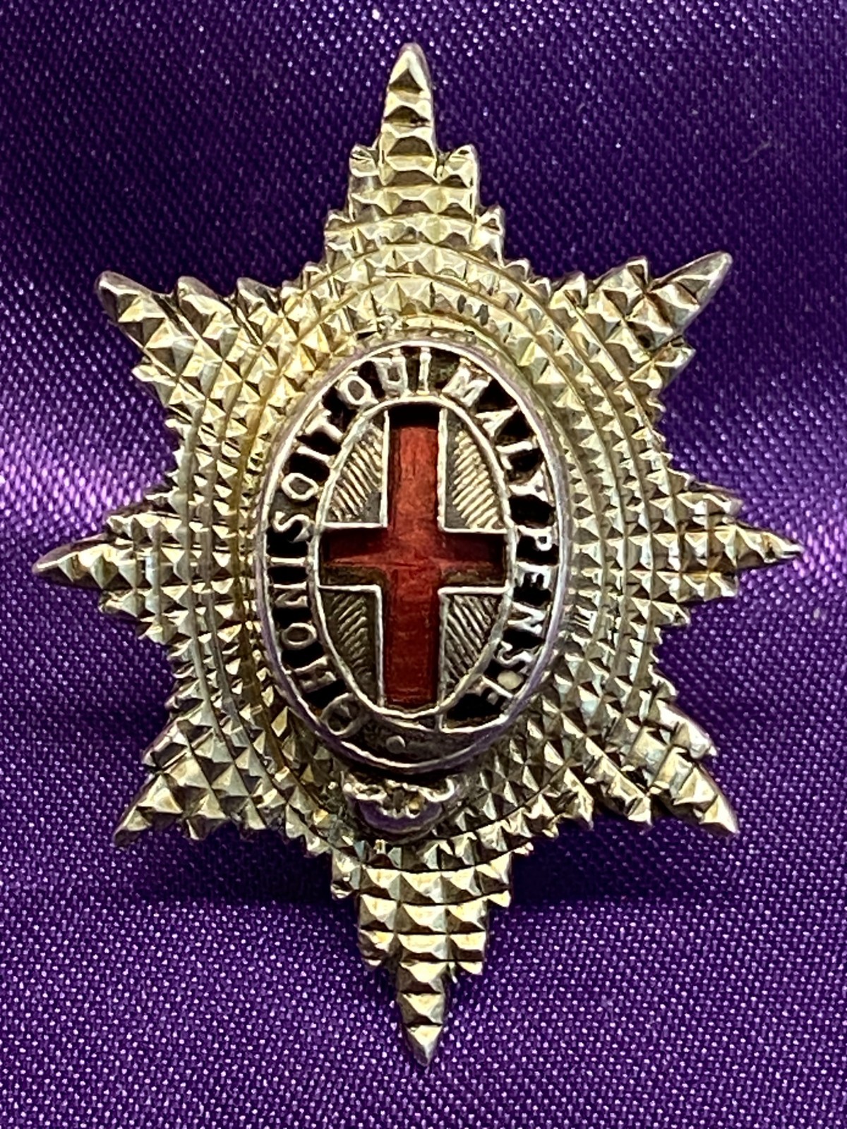 Quality The Coldstream Guards Officers Field Cap Star Unmarked Silver/enamel
