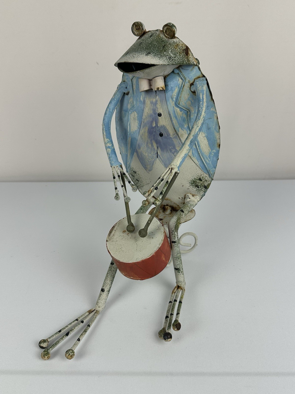 Whimsical Metal Art Sculpture Frog Playing a Drum Jazz Band 11 1/2 Whimsical Metal Art Sculpture Frog Playing a Drum Jazz Band 11 1/2