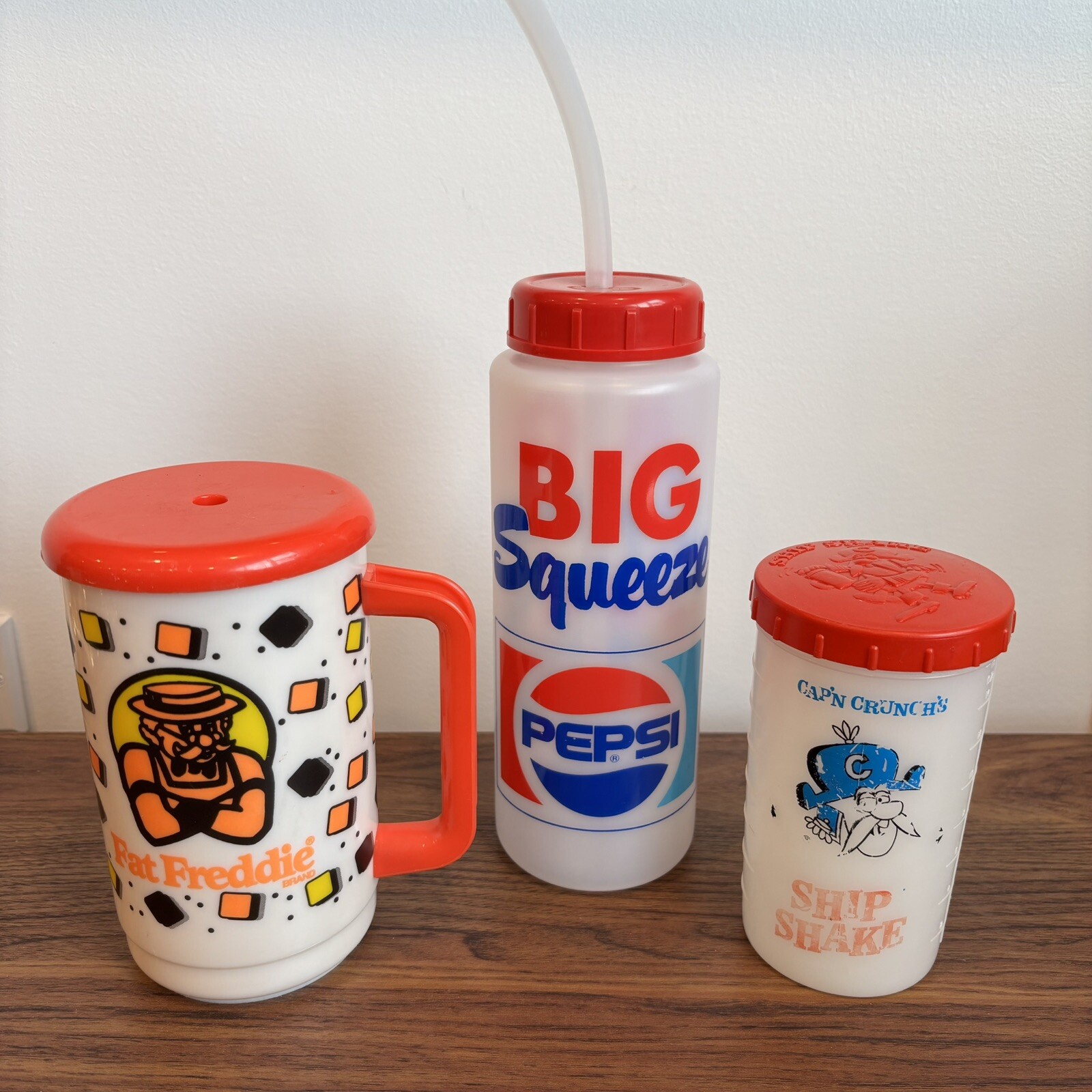 Lot Of 3 Vintage Drink Containers Pepsi Cap\'n Crunch Fat Freddie Lot Of 3 Vintage Drink Containers Pepsi Cap\'n Crunch Fat Freddie