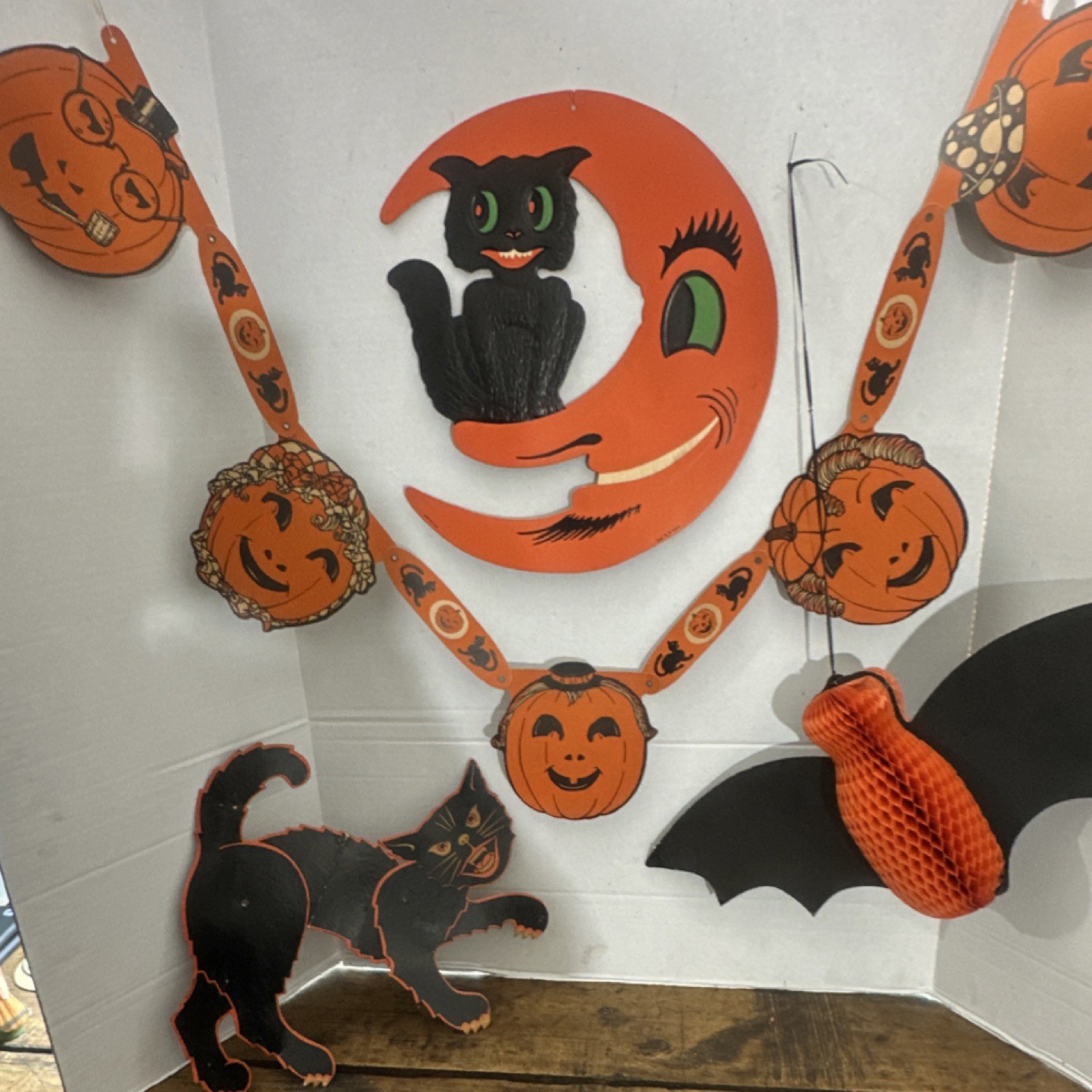 Instant Halloween Paper Hanging Wall Décor Black Cat Moon Pumpkin Garland bat Instant Halloween Paper Hanging Wall Décor Black Cat Moon Pumpkin Garland bat