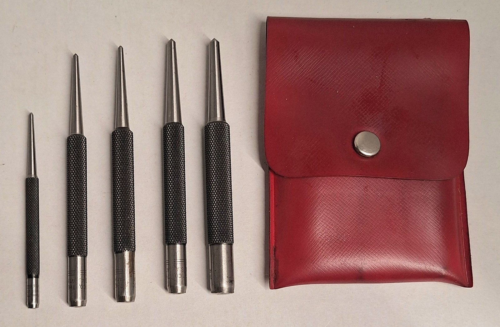 Starrett S-117 Machinist Center Punch Set 5-Piece W/ Pouch Starrett S-117 Machinist Center Punch Set 5-Piece W/ Pouch