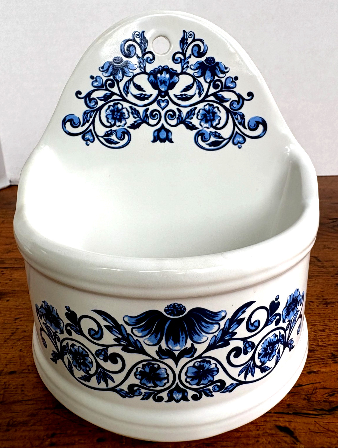 Vintage 1970\'s MERLE NORMAN Open Salt Wall Pocket Ceramic Blue Floral Print