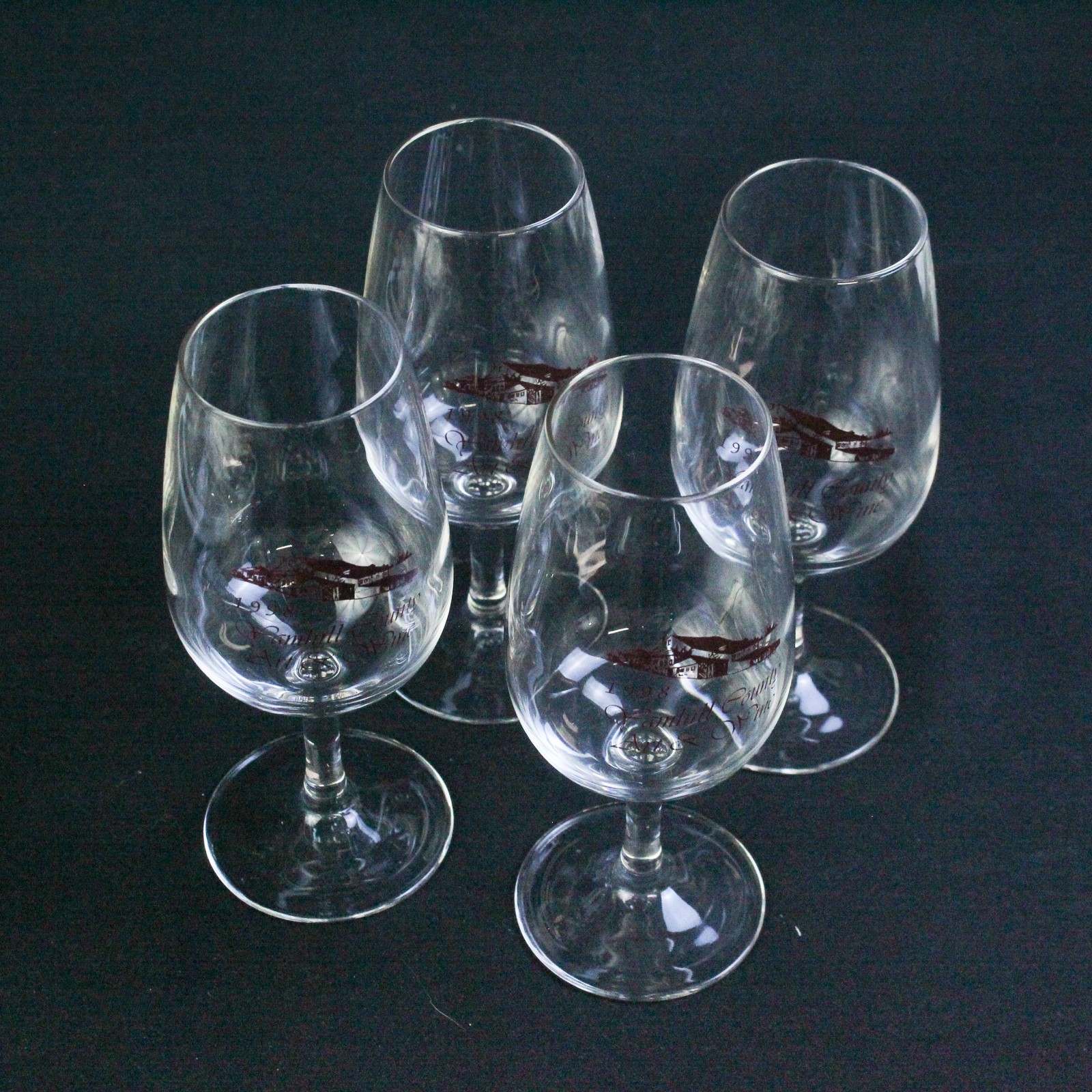 Set of 4 Vintage 1998 Yamhill County Oregon Art & Wine Glasses Good Condition Set of 4 Vintage 1998 Yamhill County Oregon Art & Wine Glasses Good Condition