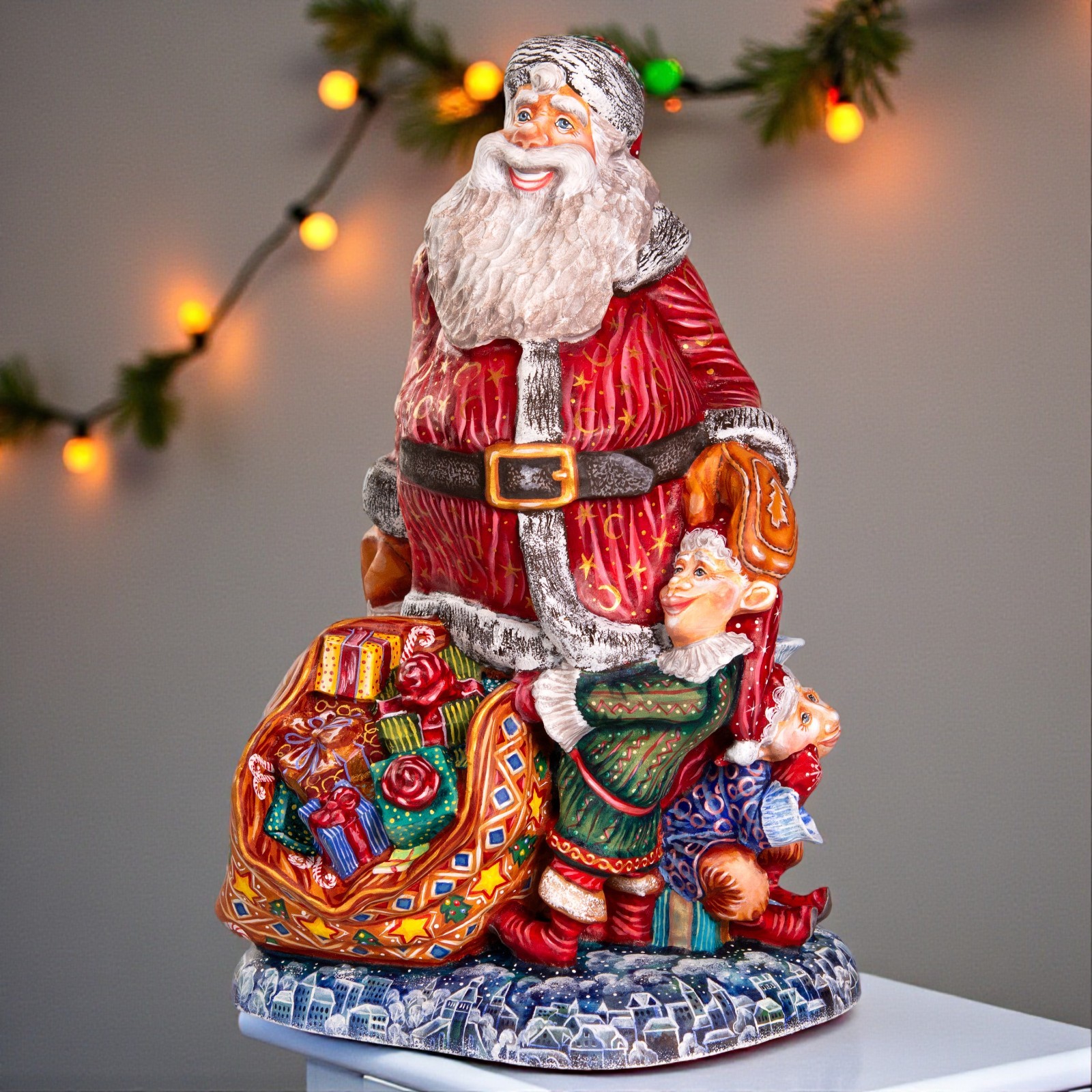 Santa and Elves Figurine 14\