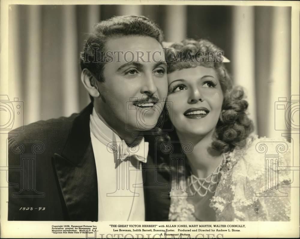1939 Press Photo Allan Jones and Mary Martin star in 
