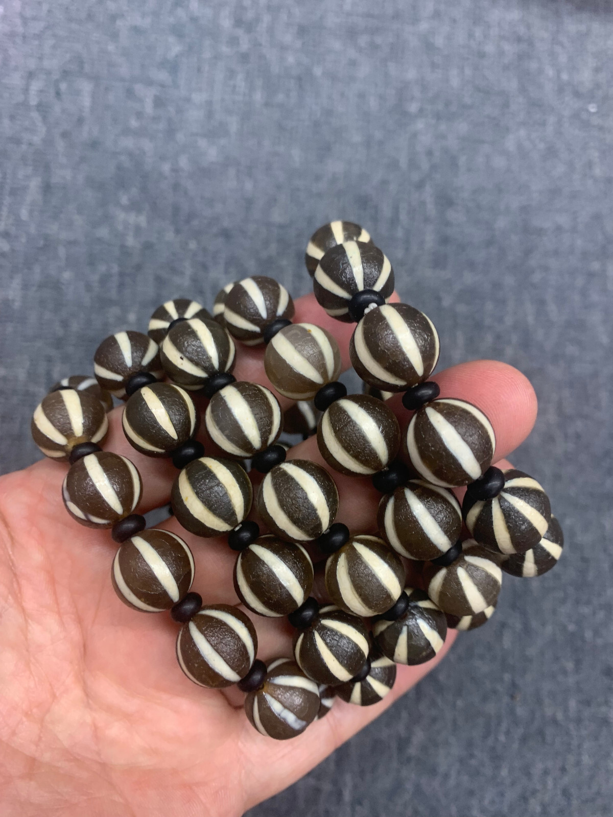 5Pcs WOW Tibetan Old Agate Dzi *Watermelon* Beads Bracelets 5Pcs WOW Tibetan Old Agate Dzi *Watermelon* Beads Bracelets